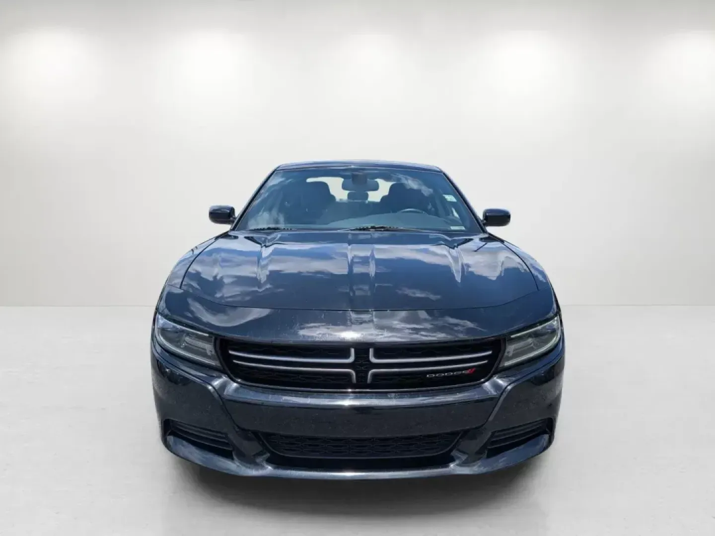2015 /Black Dodge Charger SE (2C3CDXBG0FH) with an Regular Unleaded V-6 3.6 L/220 engine, 8-Speed Automatic w/OD transmission, located at 5115 14th Ave., Columbus, GA, 31904, (706) 323-0345, 32.511494, -84.971046 - 2015 Dodge Charger SE - Photo#1