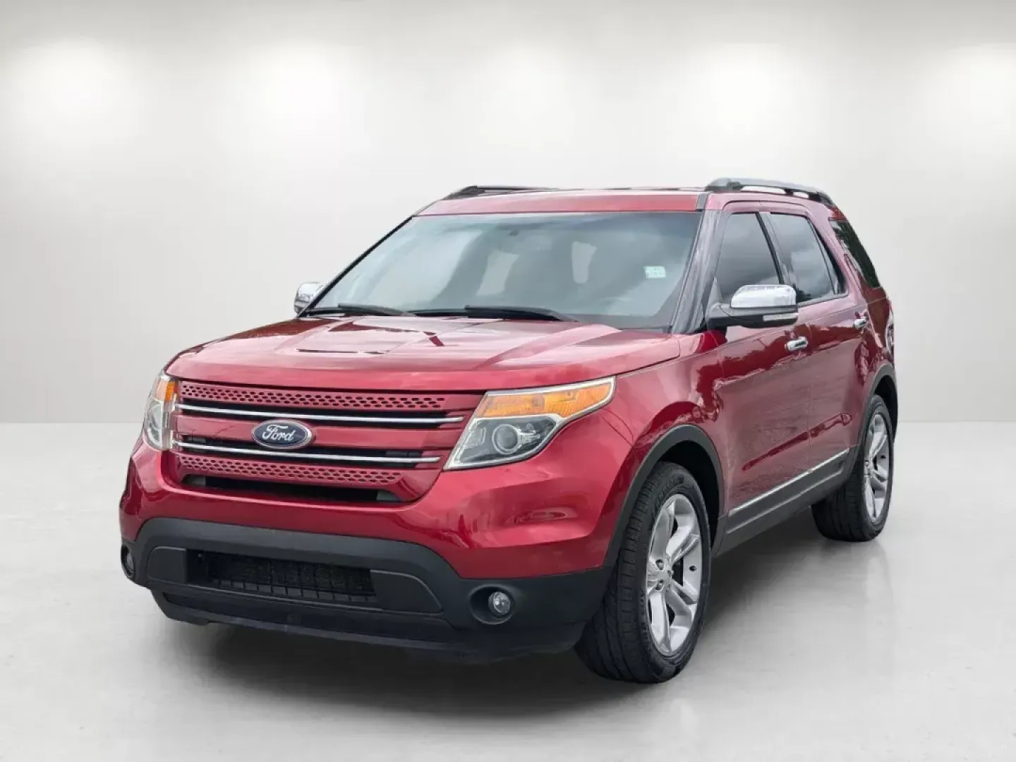2015 Ford Explorer Limited (1FM5K7F87FG) with an Regular Unleaded V-6 3.5 L/213 engine, 6-Speed Automatic w/OD transmission, located at 5115 14th Ave., Columbus, GA, 31904, (706) 323-0345, 32.511494, -84.971046 - Are you ready to elevate your family's adventures or transform your daily commute into a luxurious experience? Introducing the 2015 Ford Explorer Limited, an SUV that seamlessly blends style, comfort, and performance. Whether you're navigating the bustling streets of Columbus, GA, or embarking on a - Photo#1