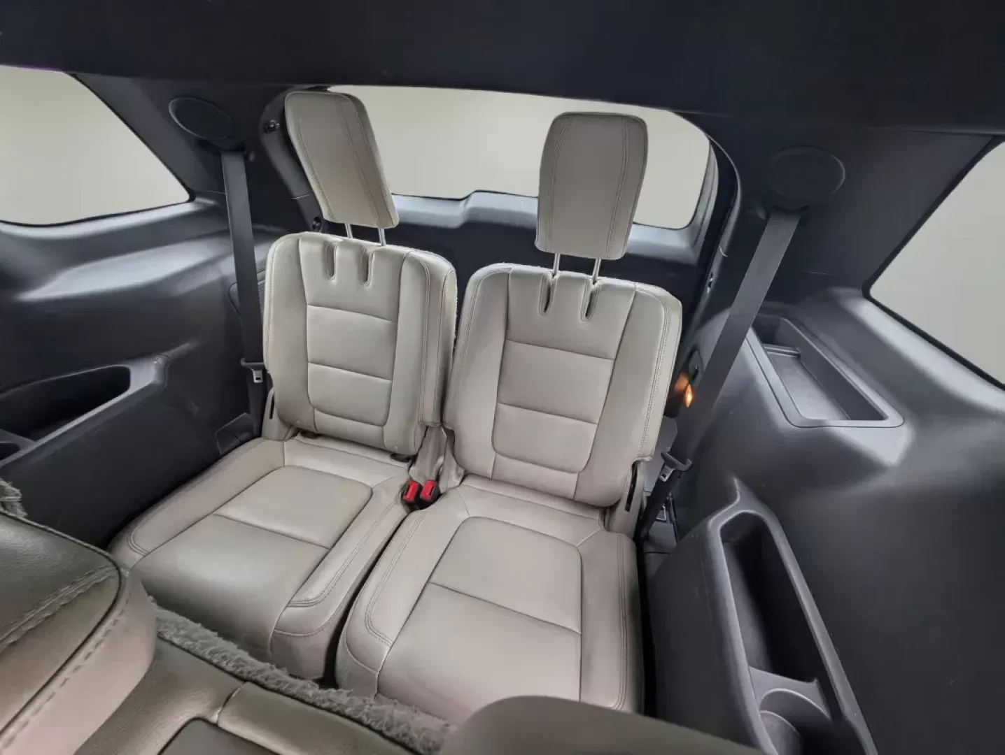 2015 Ford Explorer Limited (1FM5K7F87FG) with an Regular Unleaded V-6 3.5 L/213 engine, 6-Speed Automatic w/OD transmission, located at 5115 14th Ave., Columbus, GA, 31904, (706) 323-0345, 32.511494, -84.971046 - Are you ready to elevate your family's adventures or transform your daily commute into a luxurious experience? Introducing the 2015 Ford Explorer Limited, an SUV that seamlessly blends style, comfort, and performance. Whether you're navigating the bustling streets of Columbus, GA, or embarking on a - Photo#12