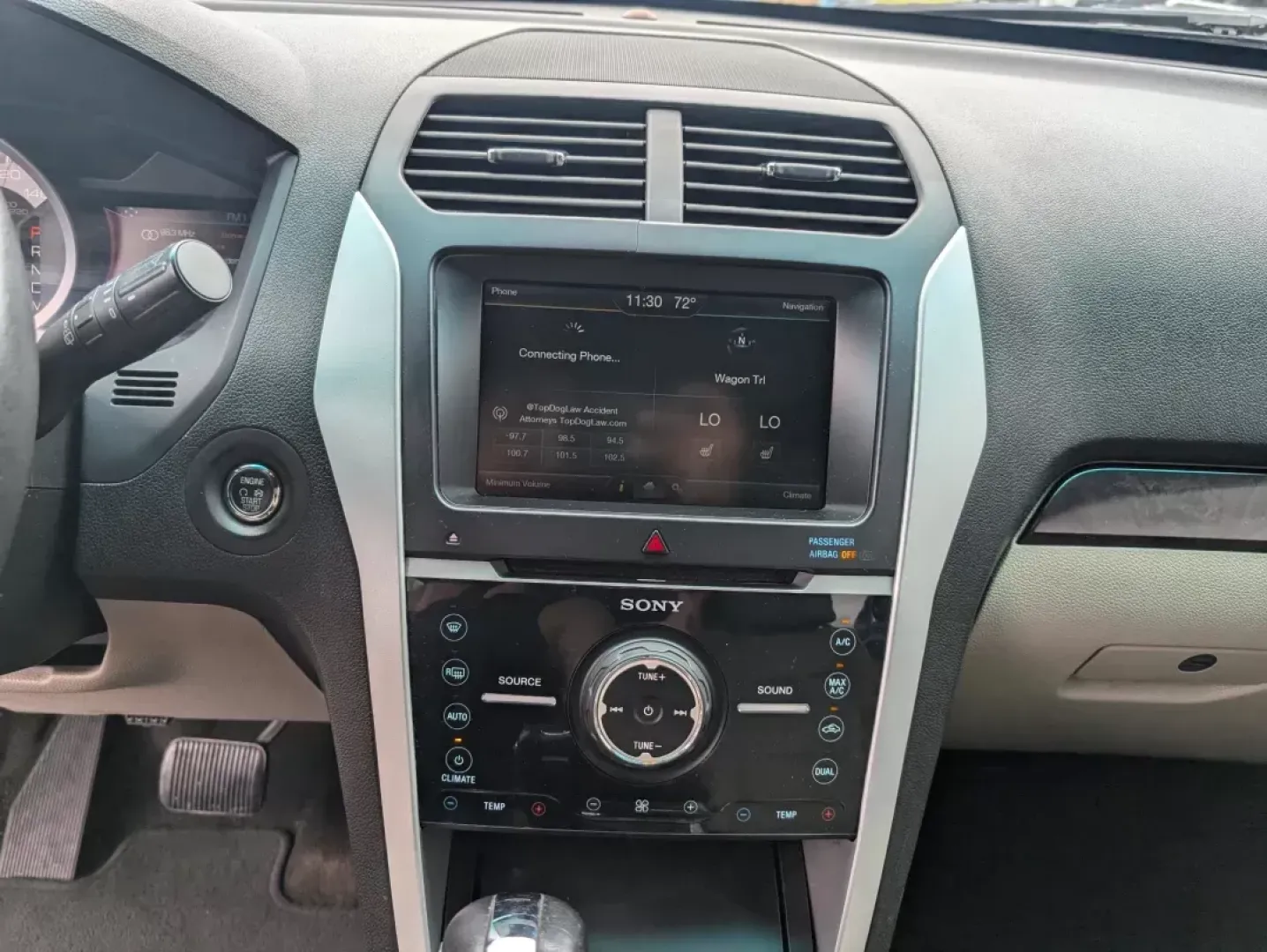 2015 Ford Explorer Limited (1FM5K7F87FG) with an Regular Unleaded V-6 3.5 L/213 engine, 6-Speed Automatic w/OD transmission, located at 5115 14th Ave., Columbus, GA, 31904, (706) 323-0345, 32.511494, -84.971046 - Are you ready to elevate your family's adventures or transform your daily commute into a luxurious experience? Introducing the 2015 Ford Explorer Limited, an SUV that seamlessly blends style, comfort, and performance. Whether you're navigating the bustling streets of Columbus, GA, or embarking on a - Photo#15