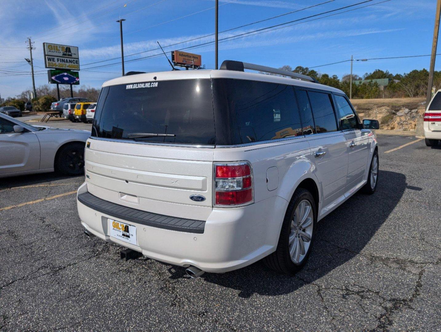 2015 Ford Flex SEL (2FMGK5C81FB) with an Regular Unleaded V-6 3.5 L/213 engine, 6-Speed Automatic w/OD transmission, located at 3959 U.S. 80 W, Phenix City, AL, 36870, (334) 297-4885, 32.469296, -85.135185 - 2015 Ford Flex SEL - Photo#5