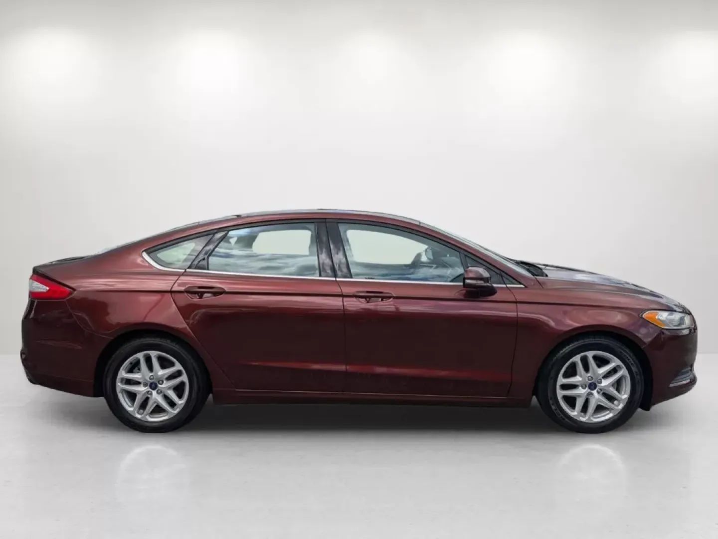 2015 Ford Fusion SE (3FA6P0H76FR) with an Other engine, located at 7000 Northlake Connector, Columbus, GA, 31904, (706) 987-8085, 32.524975, -84.978134 - 2015 Ford Fusion SE - Photo#3