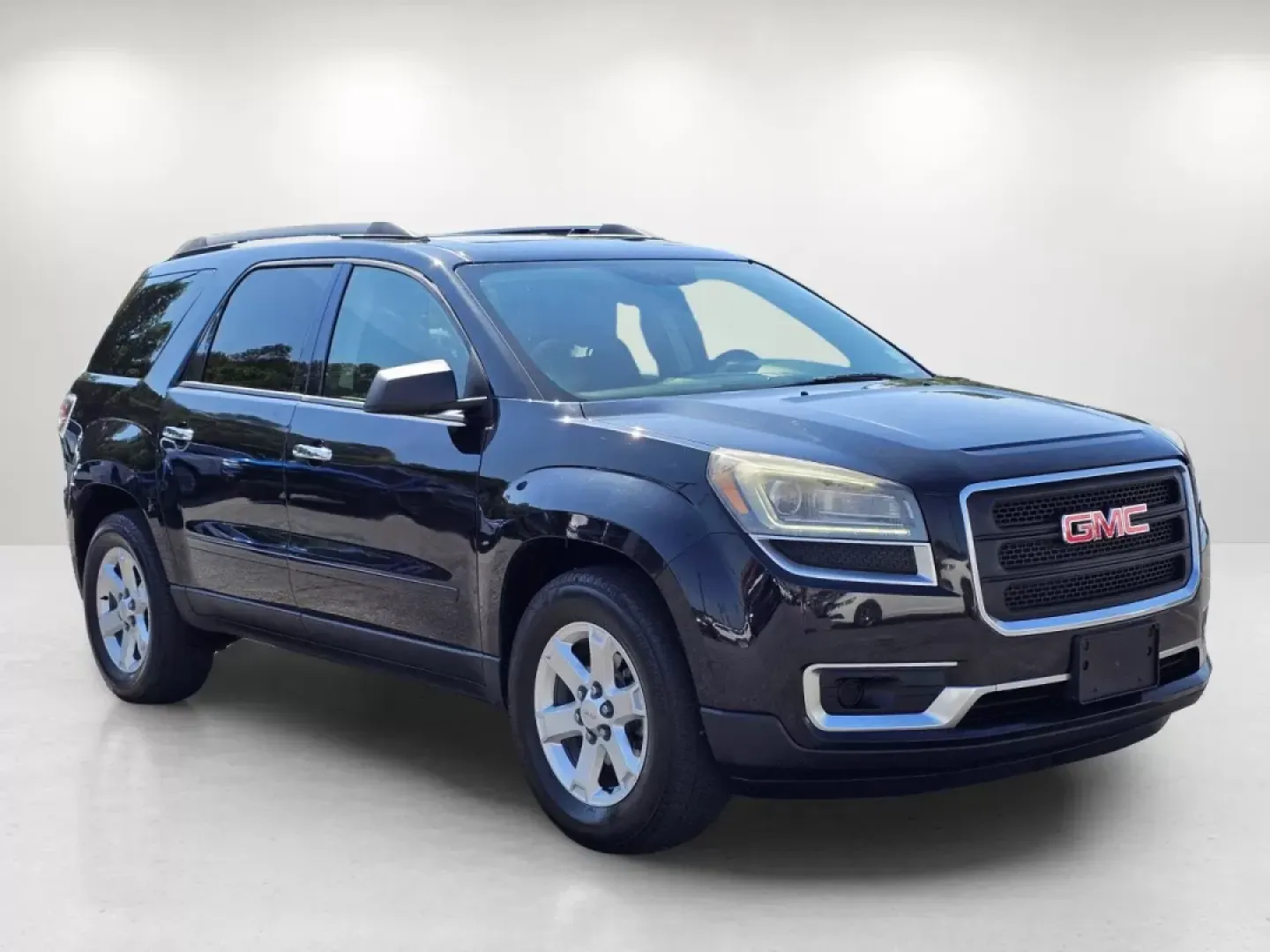 2015 /Ebony GMC Acadia SLE (1GKKVPKD4FJ) with an Other engine, located at 804 22nd Ave, Phenix City, AL, 36870, (334) 297-1860, 32.484749, -85.024475 - **Discover Adventure with the 2015 GMC Acadia at Gils Auto - Your Family's Next SUV!**<br /> <br /> Are you in search of the perfect vehicle for family road trips or weekend adventures? Look no further! The 2015 GMC Acadia, available at Gils Auto in Phenix City, AL, offers a spacious, comfortable ri - Photo#2