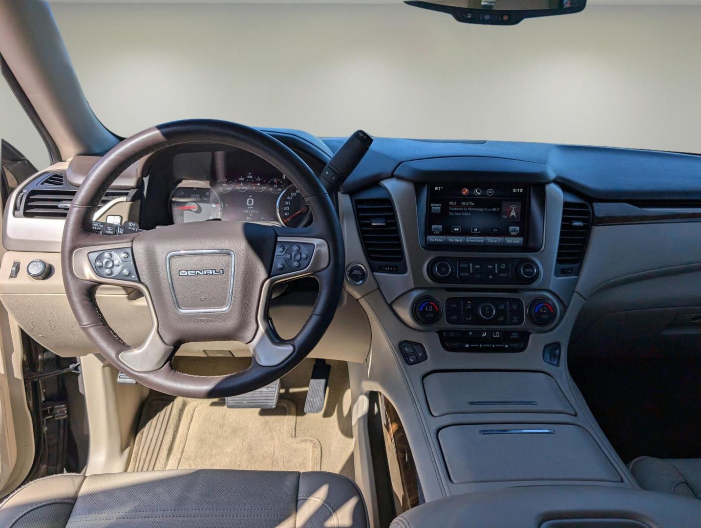 2015 /Cocoa/Shale GMC Yukon Denali (1GKS1CKJ9FR) with an Gas V8 6.2L/378 engine, 8-Speed Automatic transmission, located at 3959 U.S. 80 W, Phenix City, AL, 36870, (334) 297-4885, 32.469296, -85.135185 - 2015 GMC Yukon Denali - Photo#13