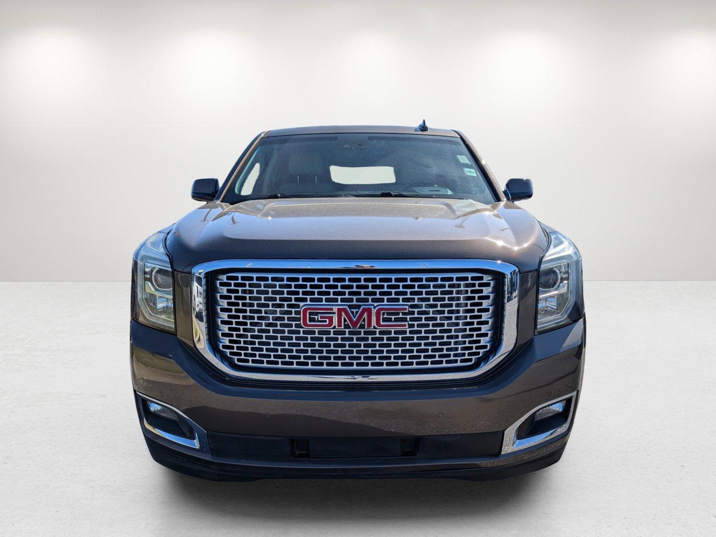 2015 /Cocoa/Shale GMC Yukon Denali (1GKS1CKJ9FR) with an Gas V8 6.2L/378 engine, 8-Speed Automatic transmission, located at 3959 U.S. 80 W, Phenix City, AL, 36870, (334) 297-4885, 32.469296, -85.135185 - 2015 GMC Yukon Denali - Photo#2