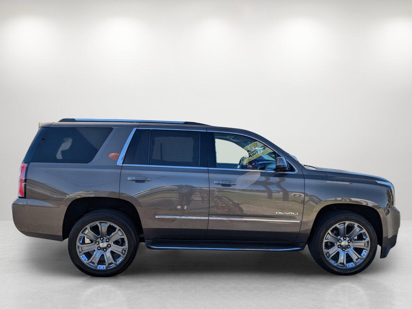 2015 /Cocoa/Shale GMC Yukon Denali (1GKS1CKJ9FR) with an Gas V8 6.2L/378 engine, 8-Speed Automatic transmission, located at 3959 U.S. 80 W, Phenix City, AL, 36870, (334) 297-4885, 32.469296, -85.135185 - 2015 GMC Yukon Denali - Photo#4