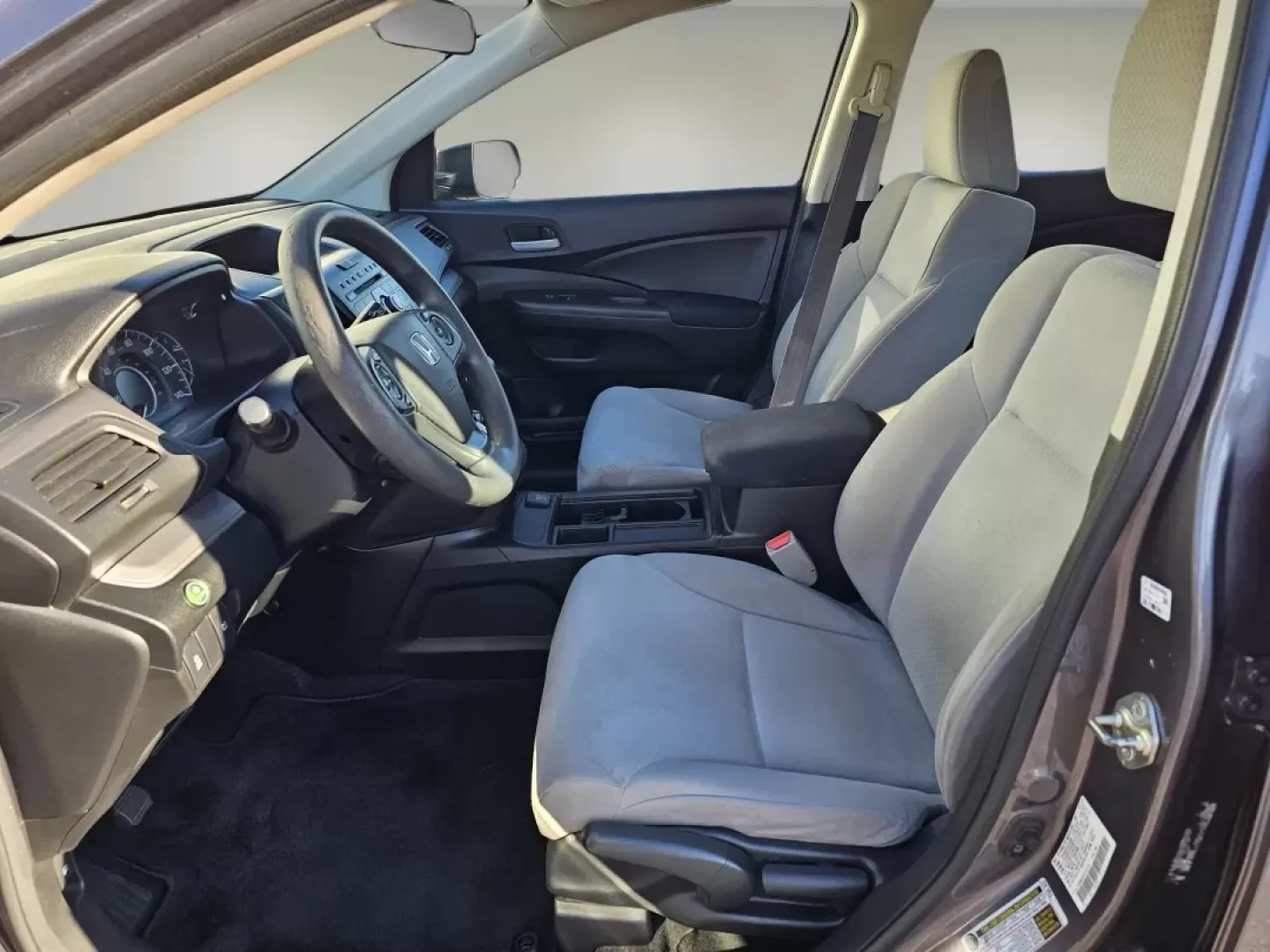 2015 Honda CR-V LX (5J6RM4H34FL) with an Other engine, located at 5115 14th Ave., Columbus, GA, 31904, (706) 323-0345, 32.511494, -84.971046 - Experience life on the go with the 2015 Honda CR-V LX, an ideal choice for families, commuters, and adventure-seekers alike. This versatile SUV is designed to accommodate all your lifestyle needs, whether you're juggling school drop-offs, long daily commutes, or weekend getaways. With its spacious i - Photo#9