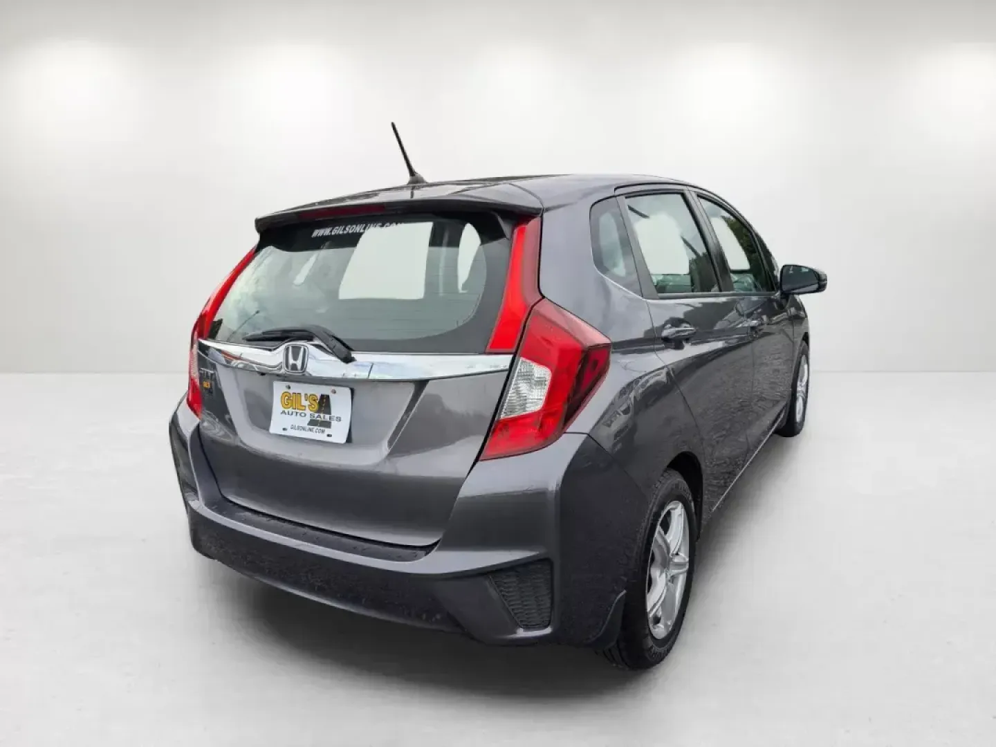 2015 Honda Fit (3HGGK5H85FM) with an Regular Unleaded I-4 1.5 L/91 engine, 1-Speed CVT w/OD transmission, located at 521 Old Farm Lane Rd, Prattville, AL, 36066, (334) 325-1505, 32.482460, -86.416367 - ### Discover Your Next Adventure with the 2015 Honda Fit at Gils Auto - Prattville!<br /> <br /> Are you ready to elevate your daily commute, family outing, or weekend adventure? Look no further! The 2015 Honda Fit is the perfect hatchback that seamlessly blends practicality with fun. Whether you're - Photo#4