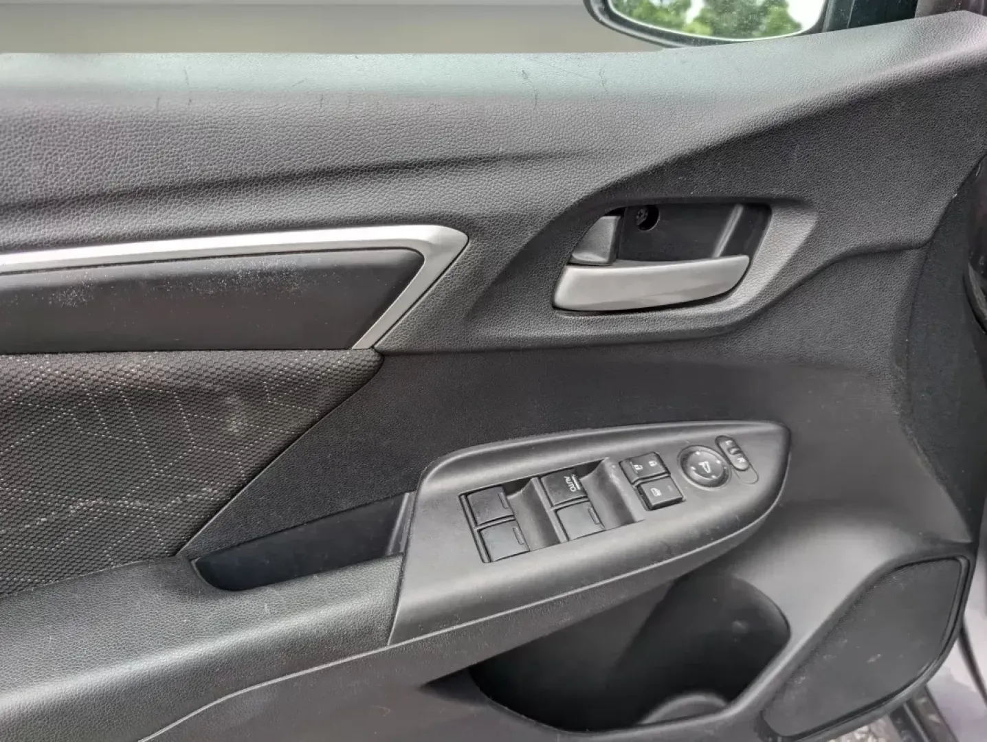 2015 Honda Fit (3HGGK5H85FM) with an Regular Unleaded I-4 1.5 L/91 engine, 1-Speed CVT w/OD transmission, located at 521 Old Farm Lane Rd, Prattville, AL, 36066, (334) 325-1505, 32.482460, -86.416367 - ### Discover Your Next Adventure with the 2015 Honda Fit at Gils Auto - Prattville!<br /> <br /> Are you ready to elevate your daily commute, family outing, or weekend adventure? Look no further! The 2015 Honda Fit is the perfect hatchback that seamlessly blends practicality with fun. Whether you're - Photo#8