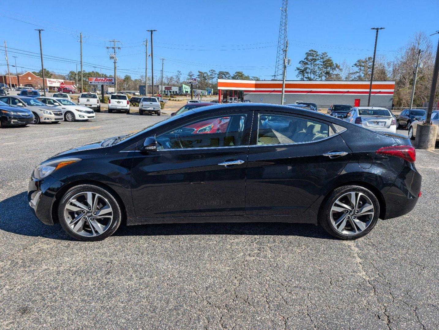 2015 /Beige Hyundai Elantra Limited (KMHDH4AE1FU) with an Regular Unleaded I-4 1.8 L/110 engine, 6-Speed Automatic w/OD transmission, located at 3959 U.S. 80 W, Phenix City, AL, 36870, (334) 297-4885, 32.469296, -85.135185 - 2015 Hyundai Elantra Limited - Photo#7