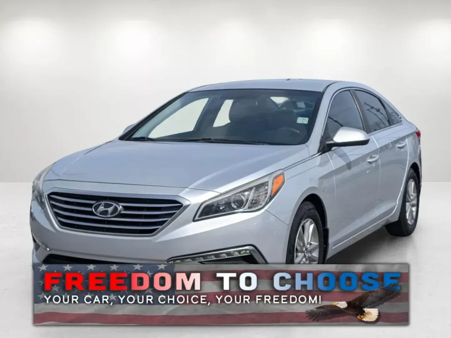 2015 /Gray Hyundai Sonata 2.4L SE (5NPE24AF4FH) with an Regular Unleaded I-4 2.4 L/144 engine, 6-Speed Automatic w/OD transmission, located at 804 22nd Ave, Phenix City, AL, 36870, (334) 297-1860, 32.484749, -85.024475 - Are you in the market for a reliable sedan that balances affordability with comfort and technology? Look no further! At Gils Auto - Phenix City #2, we proudly present an exceptional 2015 Hyundai Sonata 2.4L SE, located at 804 22nd Ave, Phenix City, AL 36870. This vehicle is perfect for budget-consci - Photo#0