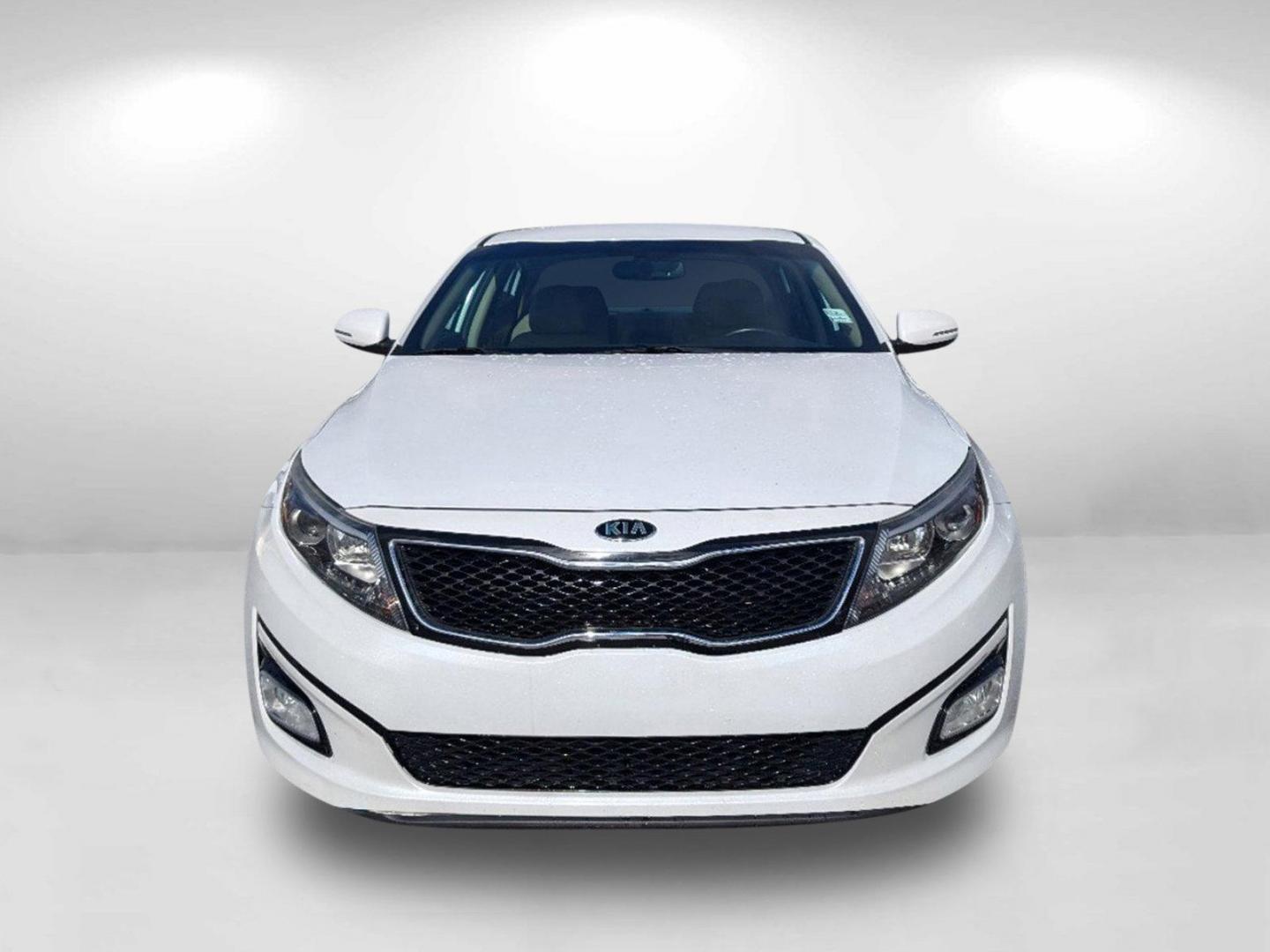 2015 /Beige Kia Optima EX (5XXGN4A73FG) with an Regular Unleaded I-4 2.4 L/144 engine, 6-Speed Automatic w/OD transmission, located at 5115 14th Ave., Columbus, GA, 31904, (706) 323-0345, 32.511494, -84.971046 - 2015 Kia Optima EX - Photo#1