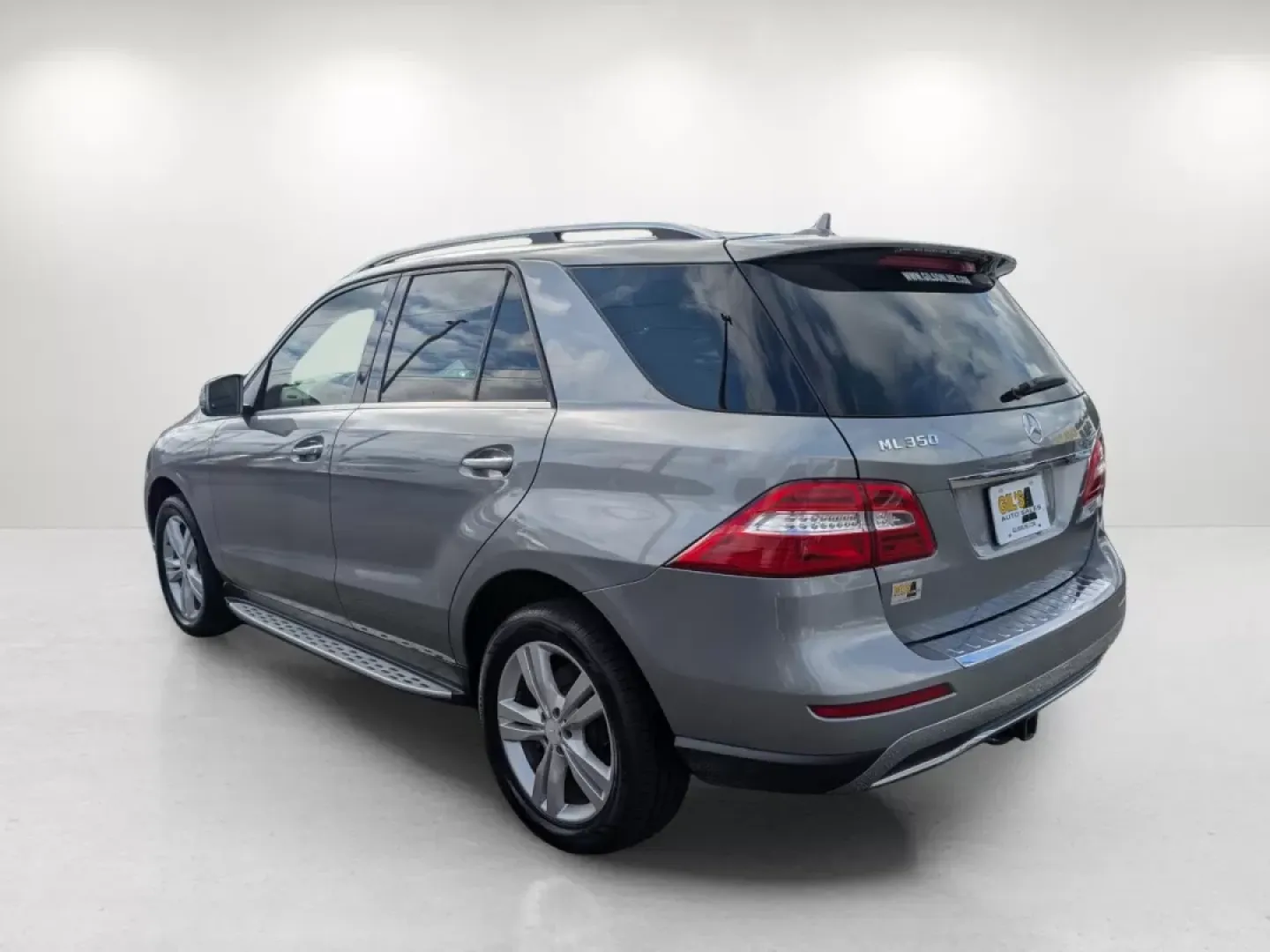 2015 Mercedes-Benz M-Class ML 350 (4JGDA5JB4FA) with an Other engine, located at 804 22nd Ave, Phenix City, AL, 36870, (334) 297-1860, 32.484749, -85.024475 - Discover the perfect blend of luxury and versatility with the 2015 Mercedes-Benz M-Class ML 350, available now at Gils Auto in Phenix City, AL. Whether you're a growing family needing a reliable vehicle for school runs or a commuter seeking comfort on long drives, this SUV is designed to elevate you - Photo#5