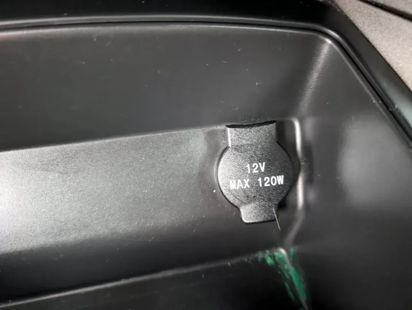 2015 /Charcoal Nissan Altima 2.5 (1N4AL3AP8FC) with an Regular Unleaded I-4 2.5 L/152 engine, 1-Speed CVT w/OD transmission, located at 5115 14th Ave., Columbus, GA, 31904, (706) 323-0345, 32.511494, -84.971046 - 2015 Nissan Altima 2.5 - Photo#13