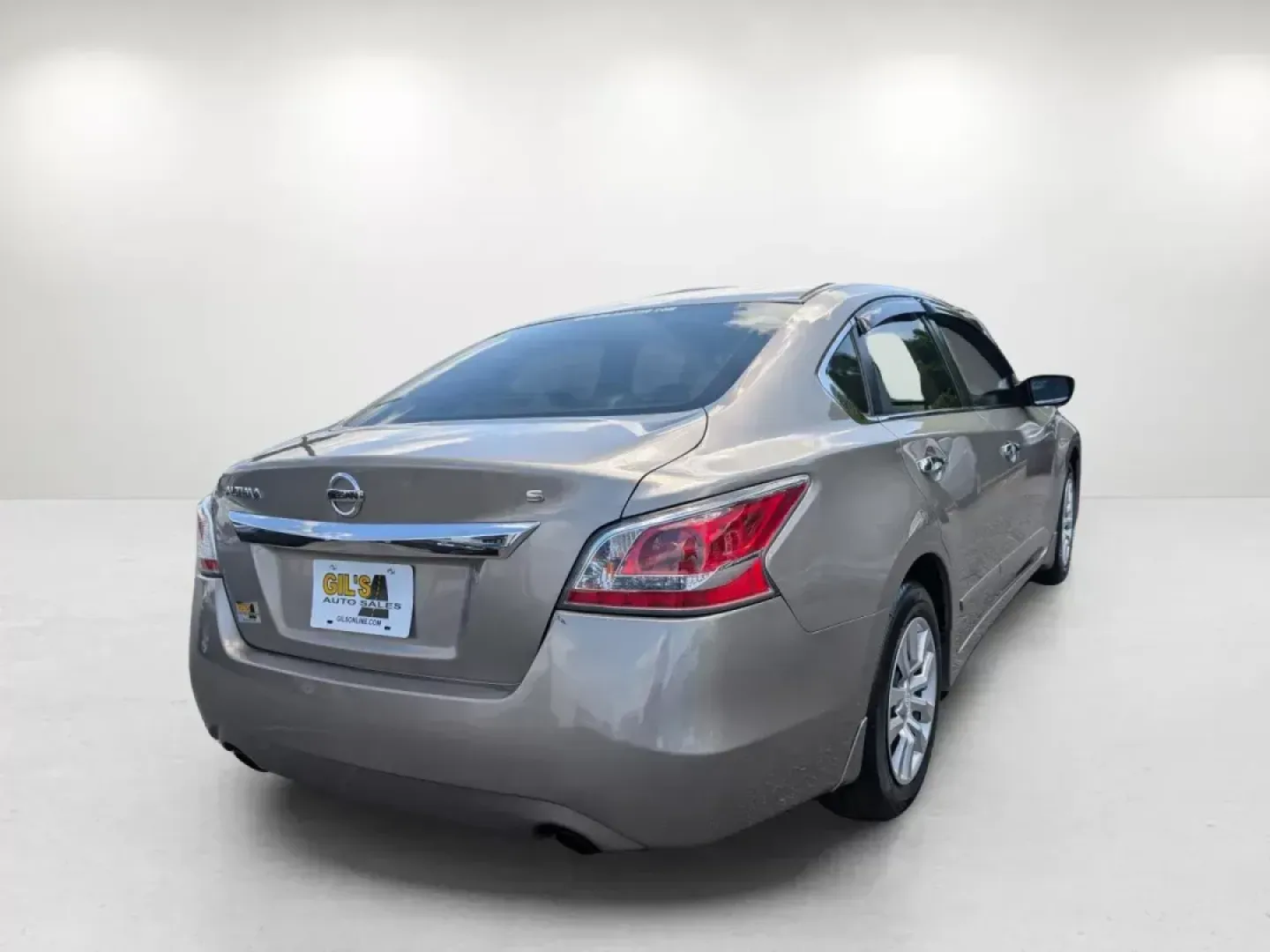 2015 /Beige Nissan Altima 2.5 S (1N4AL3AP2FC) with an Regular Unleaded I-4 2.5 L/152 engine, 1-Speed CVT w/OD transmission, located at 804 22nd Ave, Phenix City, AL, 36870, (334) 297-1860, 32.484749, -85.024475 - 2015 Nissan Altima 2.5 S - Photo#4