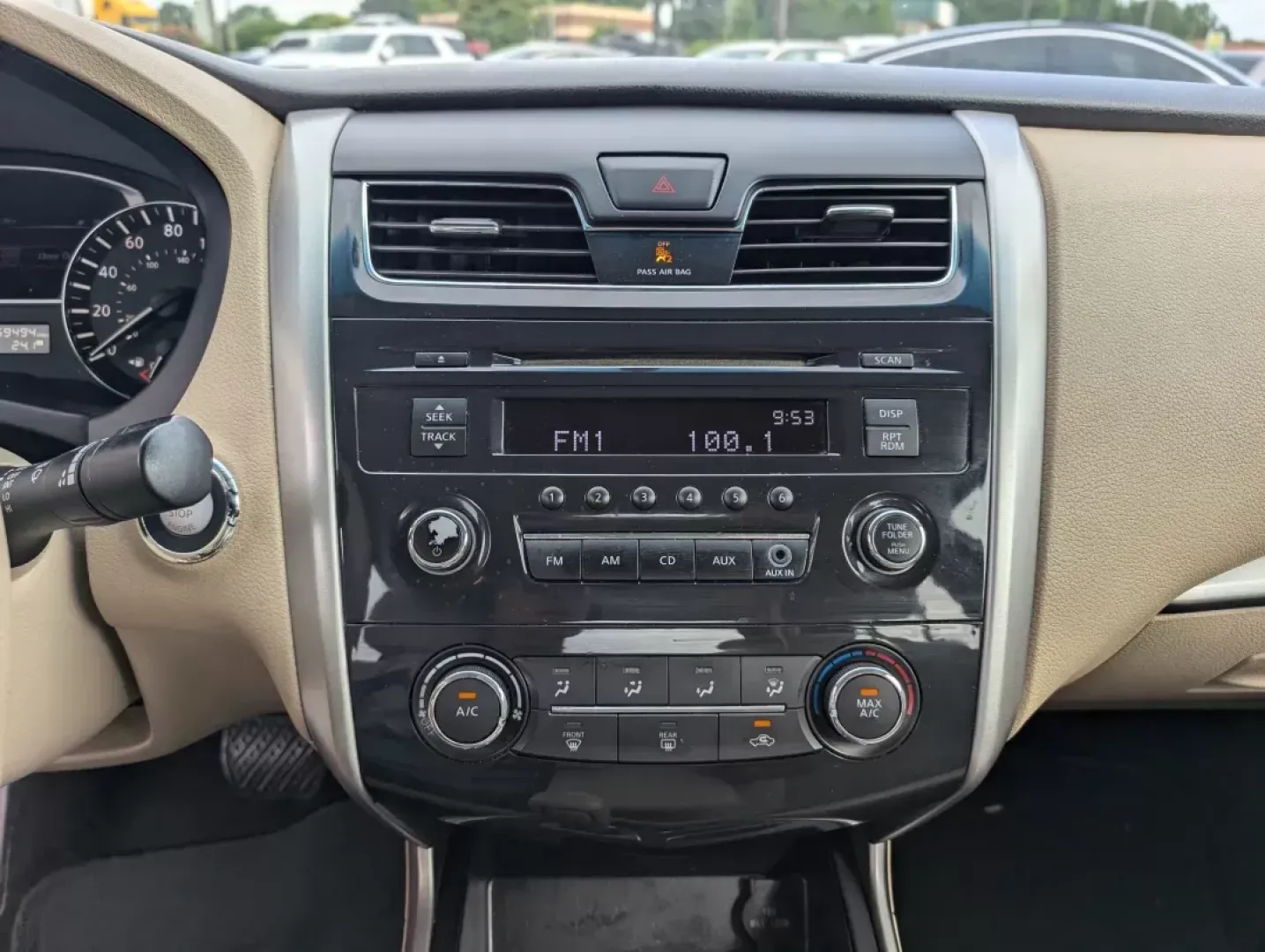 2015 /Beige Nissan Altima 2.5 (1N4AL3AP0FC) with an Regular Unleaded I-4 2.5 L/152 engine, 1-Speed CVT w/OD transmission, located at 3959 U.S. 80 W, Phenix City, AL, 36870, (334) 297-4885, 32.469296, -85.135185 - 2015 Nissan Altima 2.5 - Photo#13