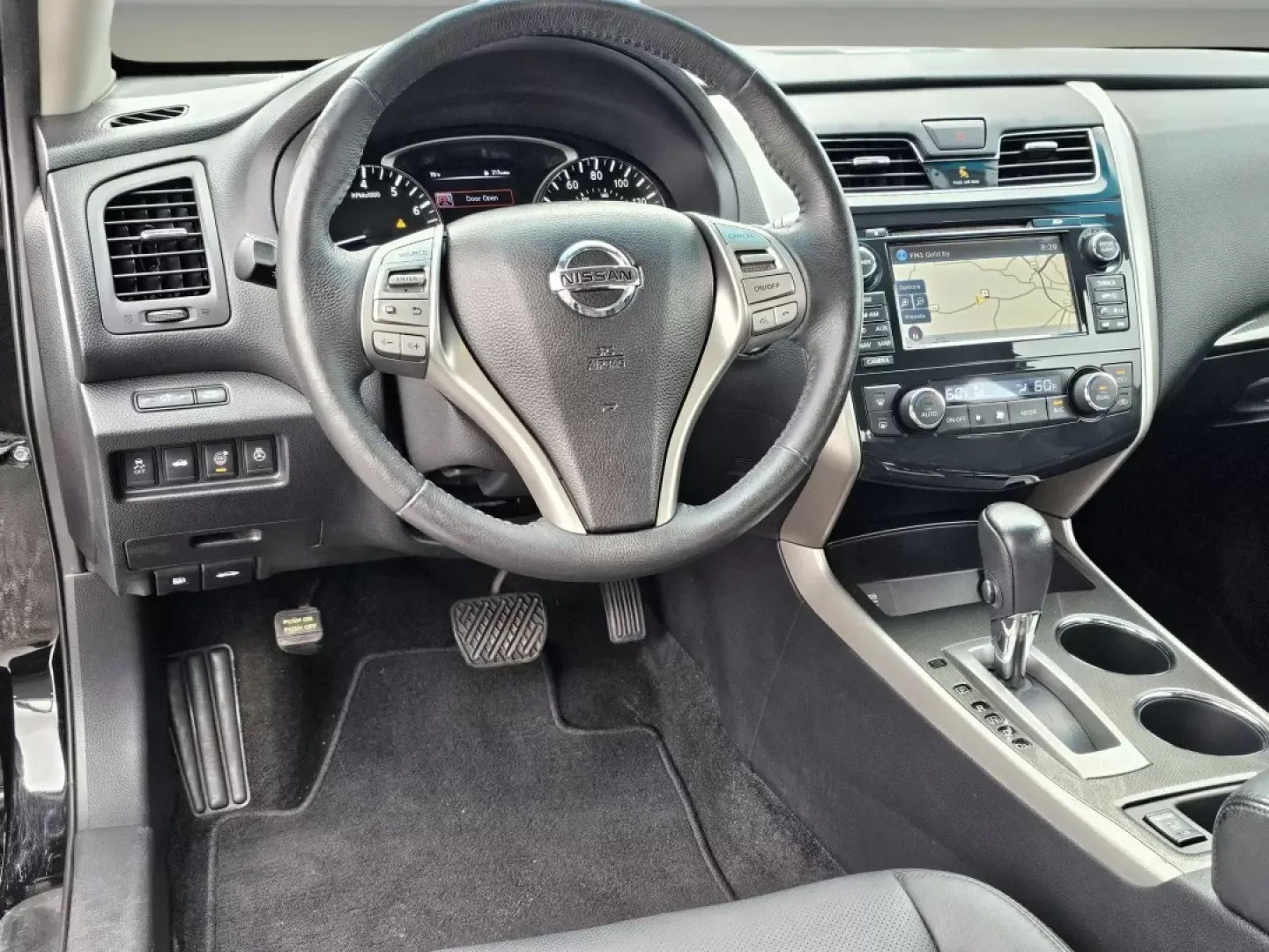 2015 /Charcoal Nissan Altima 2.5 SL (1N4AL3AP5FC) with an Other engine, located at 3959 U.S. 80 W, Phenix City, AL, 36870, (334) 297-4885, 32.469296, -85.135185 - ### Discover Your Next Adventure with the 2015 Nissan Altima 2.5 SL at Gils Auto!<br /> <br /> Are you searching for a reliable vehicle that combines style, comfort, and advanced technology? Look no further! The 2015 Nissan Altima 2.5 SL is perfect for those long commutes or weekend getaways, provid - Photo#16