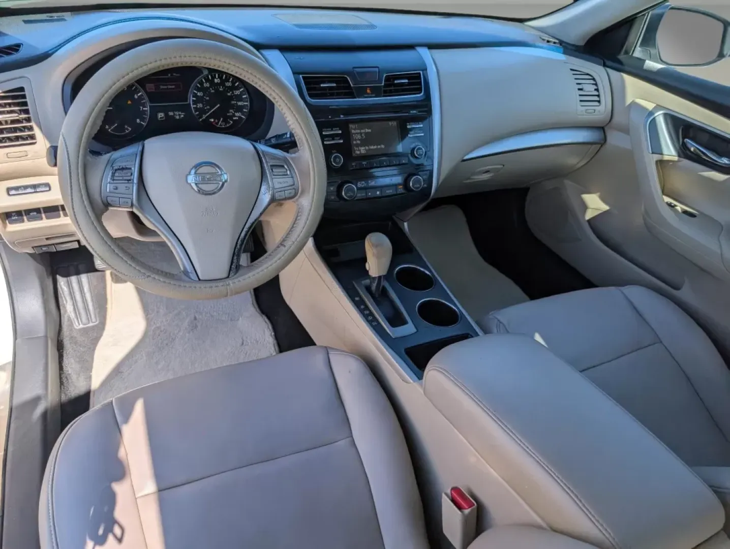 2015 /Beige Nissan Altima 2.5 SV (1N4AL3AP5FC) with an Other engine, located at 521 Old Farm Lane Rd, Prattville, AL, 36066, (334) 325-1505, 32.482460, -86.416367 - **Drive Your Future with the 2015 Nissan Altima Perfect for Your Lifestyle!**<br /> <br /> Are you in search of a reliable sedan that complements your lifestyle, whether it's daily commuting, family road trips, or simply navigating the urban landscape of Phenix City? Look no further! Gils Auto in P - Photo#13