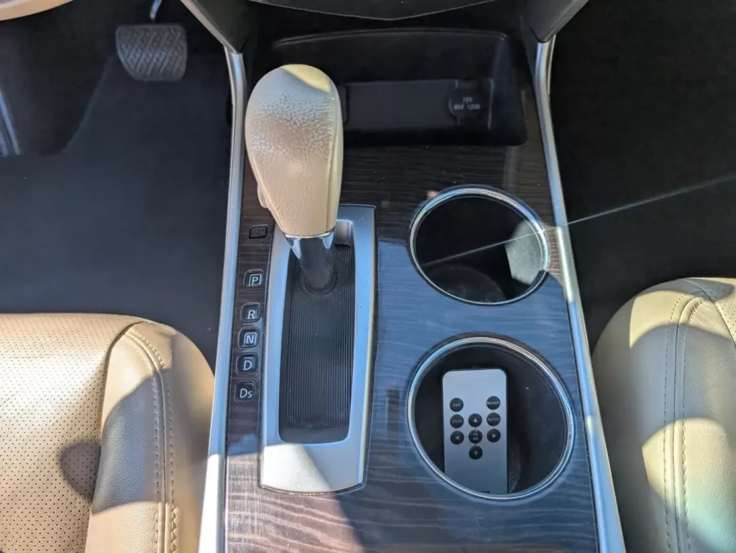 2015 /Beige Nissan Altima 2.5 SL (1N4AL3AP7FC) with an Other engine, located at 804 22nd Ave, Phenix City, AL, 36870, (334) 297-1860, 32.484749, -85.024475 - Are you ready to elevate your daily commute or weekend adventures? Look no further than this stunning 2015 Nissan Altima 2.5 SL, perfectly designed for both comfort and style. Ideal for budget-conscious buyers looking for reliable transportation, this sedan combines elegance with performance, making - Photo#11