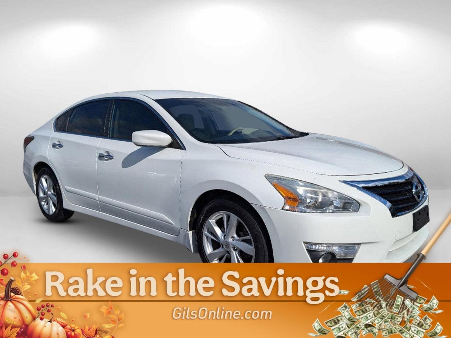 2015 Nissan Altima 2.5 SV (1N4AL3AP3FC) with an Regular Unleaded I-4 2.5 L/152 engine, 1-Speed CVT w/OD transmission, located at 3959 U.S. 80 W, Phenix City, AL, 36870, (334) 297-4885, 32.469296, -85.135185 - 2015 Nissan Altima 2.5 SV - Photo#2