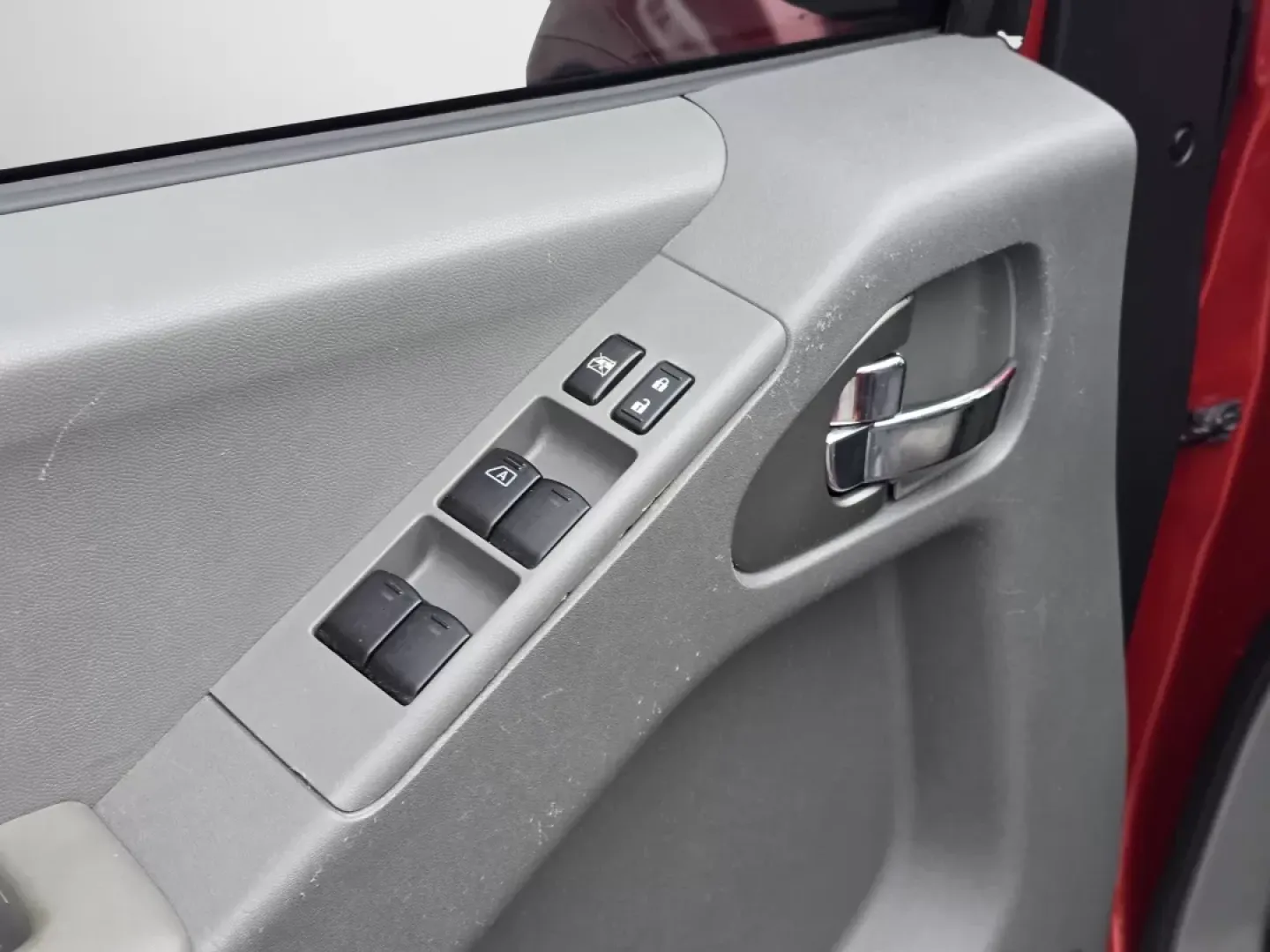 2015 /Steel Nissan Frontier SV (1N6AD0ER8FN) with an Other engine, located at 521 Old Farm Lane Rd, Prattville, AL, 36066, (334) 325-1505, 32.482460, -86.416367 - **Elevate Your Adventures with the 2015 Nissan Frontier SV Your Ultimate Pickup Partner!**<br /> <br /> Are you ready to take on weekend adventures or tackle your daily commute with style and confidence? The 2015 Nissan Frontier SV is the perfect crew cab pickup truck for those who crave versatilit - Photo#8