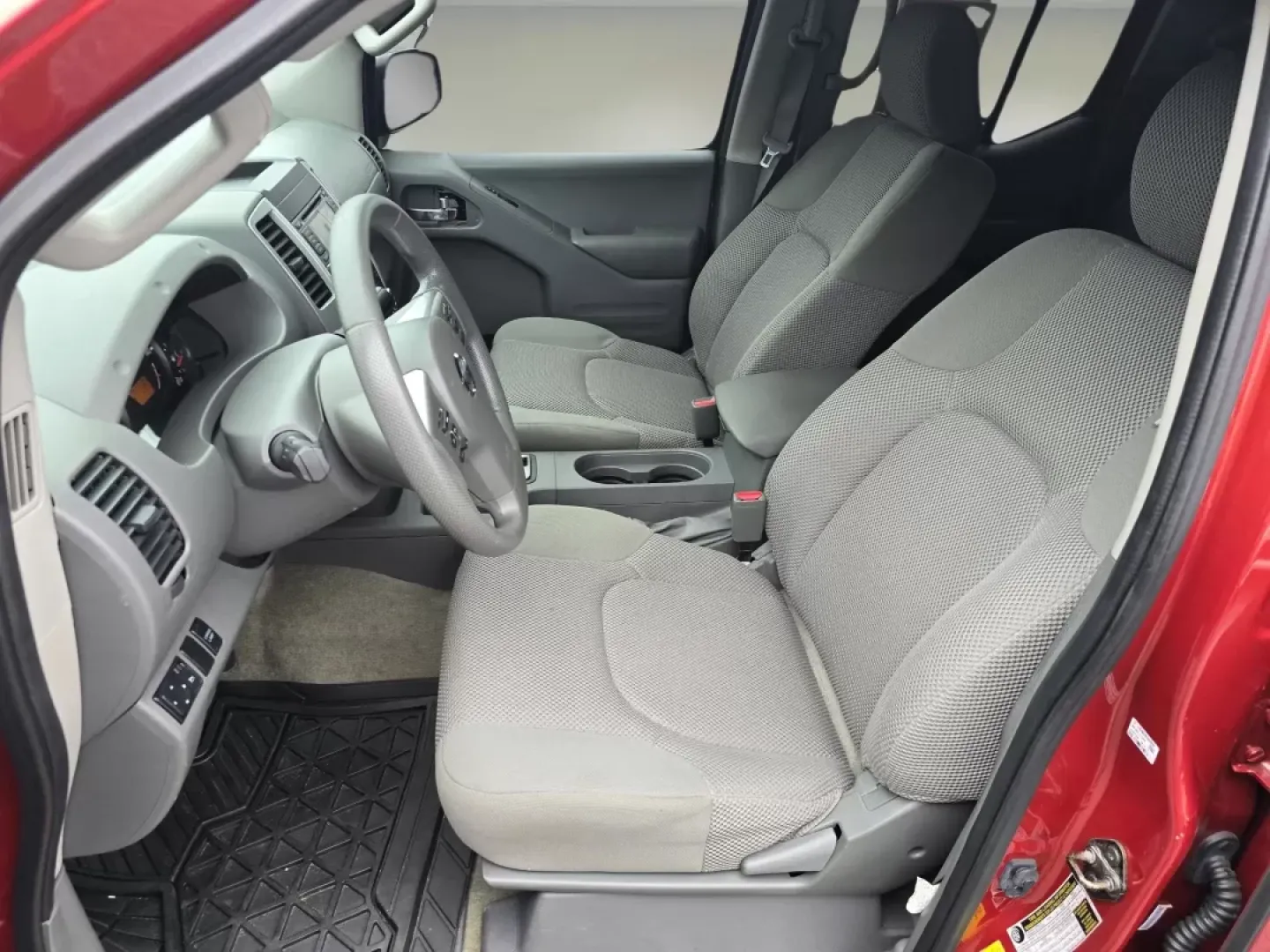 2015 /Steel Nissan Frontier SV (1N6AD0ER8FN) with an Other engine, located at 521 Old Farm Lane Rd, Prattville, AL, 36066, (334) 325-1505, 32.482460, -86.416367 - **Elevate Your Adventures with the 2015 Nissan Frontier SV Your Ultimate Pickup Partner!**<br /> <br /> Are you ready to take on weekend adventures or tackle your daily commute with style and confidence? The 2015 Nissan Frontier SV is the perfect crew cab pickup truck for those who crave versatilit - Photo#10