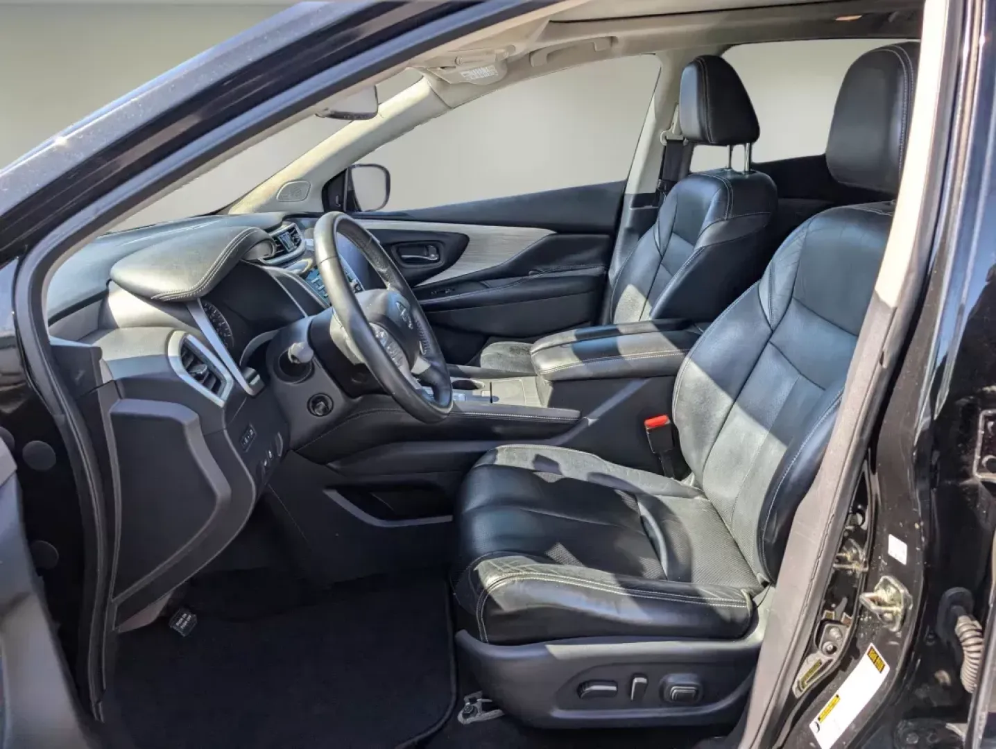 2015 /Black Nissan Murano Platinum (5N1AZ2MG3FN) with an Other engine, located at 521 Old Farm Lane Rd, Prattville, AL, 36066, (334) 325-1505, 32.482460, -86.416367 - Elevate your everyday adventures with this stunning 2015 Nissan Murano Platinum, expertly designed for comfort, style, and convenience. Perfect for families, commuters, or anyone who loves weekend getaways, this SUV seamlessly combines luxury and practicality, making it the ideal companion for all y - Photo#9