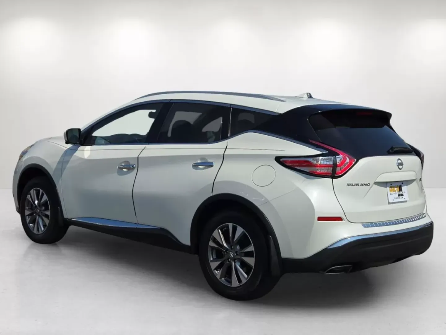 2015 /Black Nissan Murano SL (5N1AZ2MG3FN) with an Other engine, located at 521 Old Farm Lane Rd, Prattville, AL, 36066, (334) 325-1505, 32.482460, -86.416367 - **Discover the Perfect Family SUV: 2015 Nissan Murano SL at Gils Auto in Prattville, AL!**<br /> <br /> Are you in the market for a reliable vehicle that combines comfort, style, and versatility? Look no further than this stunning 2015 Nissan Murano SL, perfect for growing families and weekend adven - Photo#8