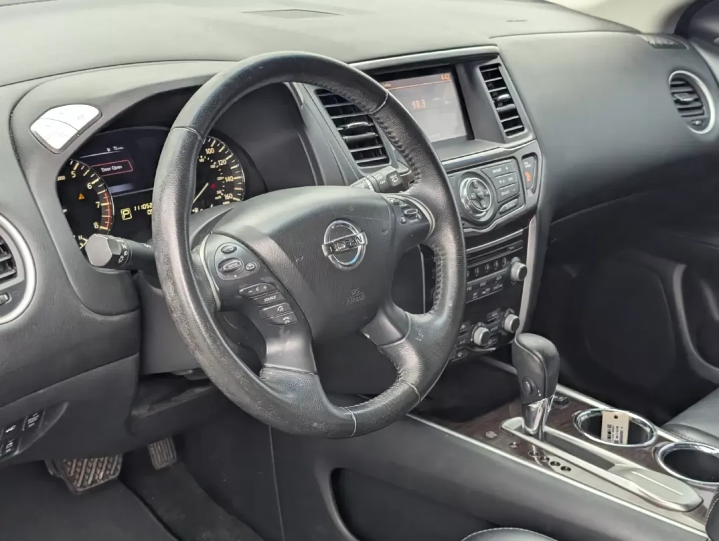 2015 /Charcoal Nissan Pathfinder SL (5N1AR2MN5FC) with an Other engine, located at 3959 U.S. 80 W, Phenix City, AL, 36870, (334) 297-4885, 32.469296, -85.135185 - **Experience Adventure with the 2015 Nissan Pathfinder SL at Gils Auto - Phenix City!**<br /> <br /> Are you ready to elevate your family trips, weekend getaways, or daily commutes? The 2015 Nissan Pathfinder SL is your ticket to an exciting lifestyle filled with adventure and comfort. Perfect for g - Photo#9