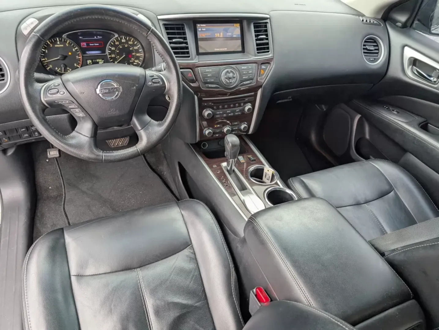 2015 /Charcoal Nissan Pathfinder SL (5N1AR2MN5FC) with an Other engine, located at 3959 U.S. 80 W, Phenix City, AL, 36870, (334) 297-4885, 32.469296, -85.135185 - **Experience Adventure with the 2015 Nissan Pathfinder SL at Gils Auto - Phenix City!**<br /> <br /> Are you ready to elevate your family trips, weekend getaways, or daily commutes? The 2015 Nissan Pathfinder SL is your ticket to an exciting lifestyle filled with adventure and comfort. Perfect for g - Photo#13