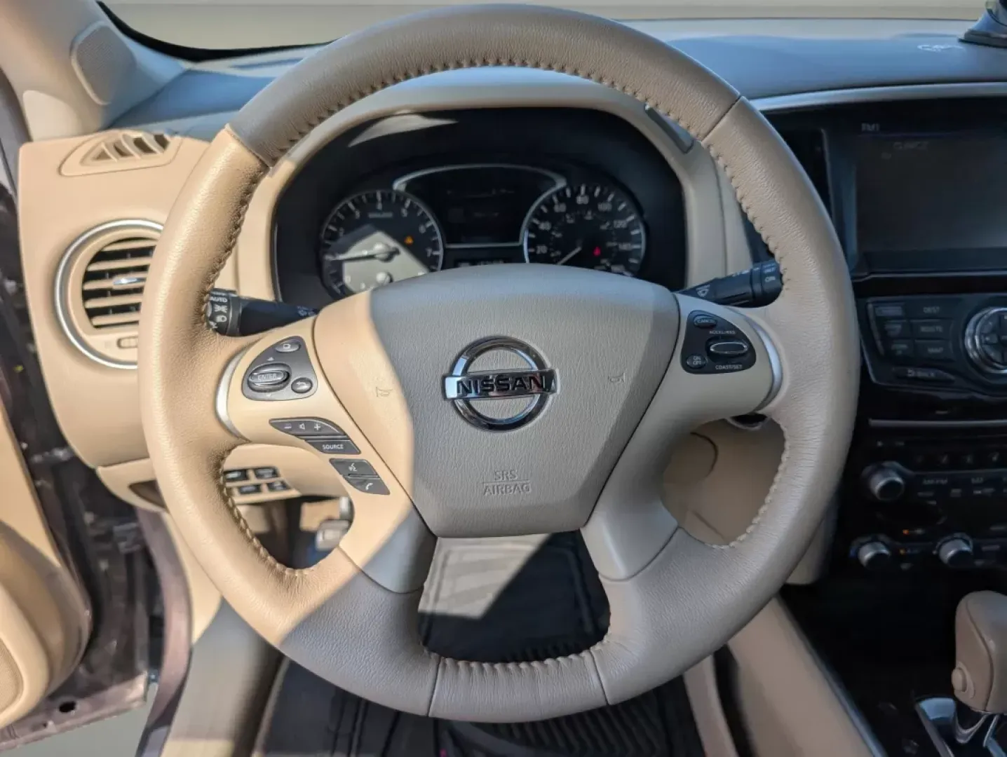 2015 /Almond Nissan Pathfinder Platinum (5N1AR2MN9FC) with an Other engine, located at 3959 U.S. 80 W, Phenix City, AL, 36870, (334) 297-4885, 32.469296, -85.135185 - **Unleash Adventure with the 2015 Nissan Pathfinder Platinum at Gils Auto in Phenix City, AL!**<br /> <br /> Are you ready for family road trips that create lasting memories? The 2015 Nissan Pathfinder Platinum is your perfect companion for weekend getaways, daily commutes, and everything in between - Photo#17