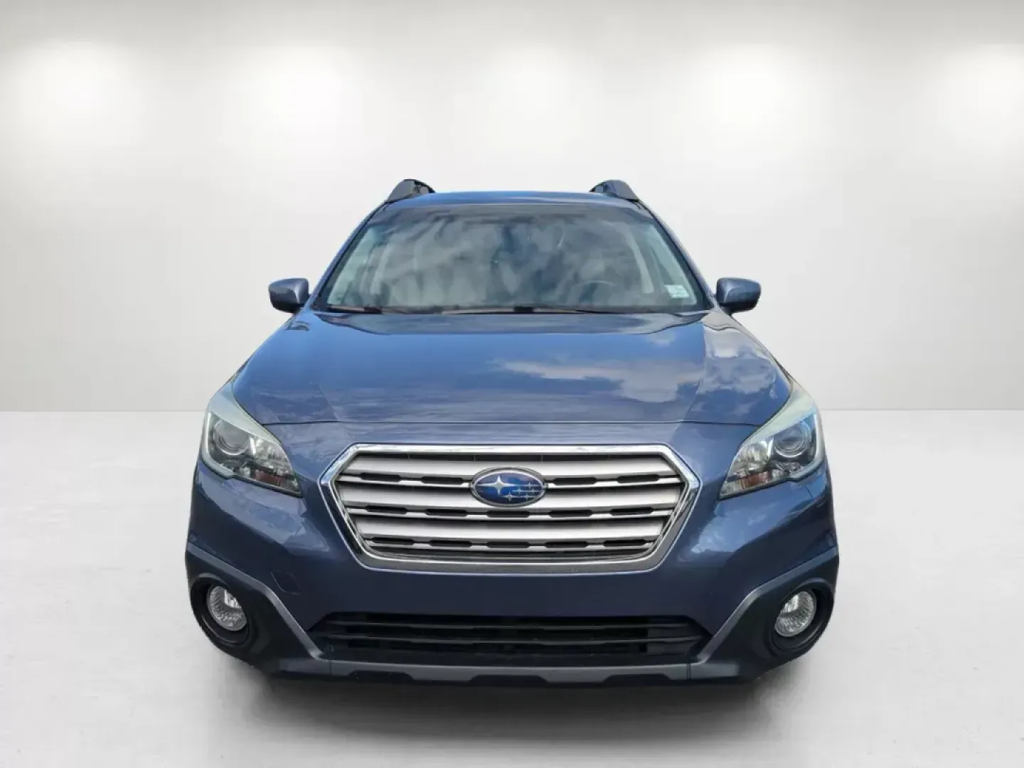 2015 /Warm Ivory Subaru Outback 2.5i Premium (4S4BSBDC1F3) with an Regular Unleaded H-4 2.5 L/152 engine, 6-Speed CVT w/OD transmission, located at 1430 Gateway Drive, Opelika, AL, 36801, (334) 239-0944, 32.637871, -85.409790 - 2015 Subaru Outback 2.5i Premium - Photo#1