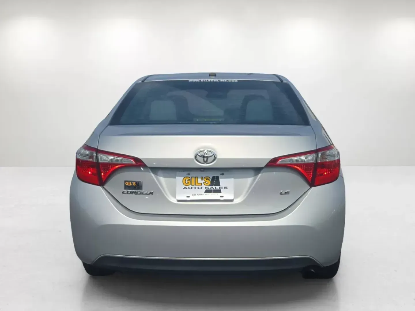 2015 Toyota Corolla LE (2T1BURHE2FC) with an Other engine, located at 1430 Gateway Drive, Opelika, AL, 36801, (334) 239-0944, 32.637871, -85.409790 - **Discover Your Perfect Commuter Companion: 2015 Toyota Corolla LE at Gils Auto - Opelika!**<br /> <br /> Are you searching for a reliable sedan that excels in daily commutes, weekend getaways, and everything in between? Look no further! The 2015 Toyota Corolla LE, available now at Gils Auto in Opel - Photo#5