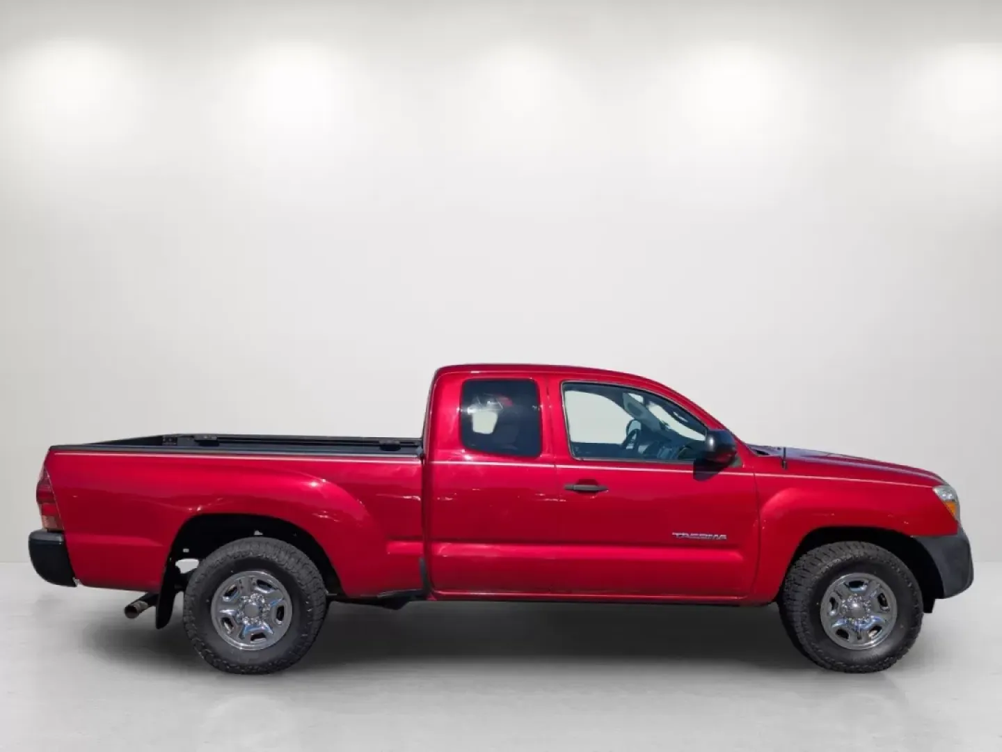 2015 Toyota Tacoma (5TFTX4CN6FX) with an Other engine, located at 3959 U.S. 80 W, Phenix City, AL, 36870, (334) 297-4885, 32.469296, -85.135185 - **Unleash Your Adventurous Spirit with this 2015 Toyota Tacoma Perfect for Weekend Getaways!**<br /> <br /> Are you ready to elevate your outdoor adventures or tackle your daily commute with confidence? Look no further than this stunning 2015 Toyota Tacoma, a reliable and versatile pickup that embo - Photo#4