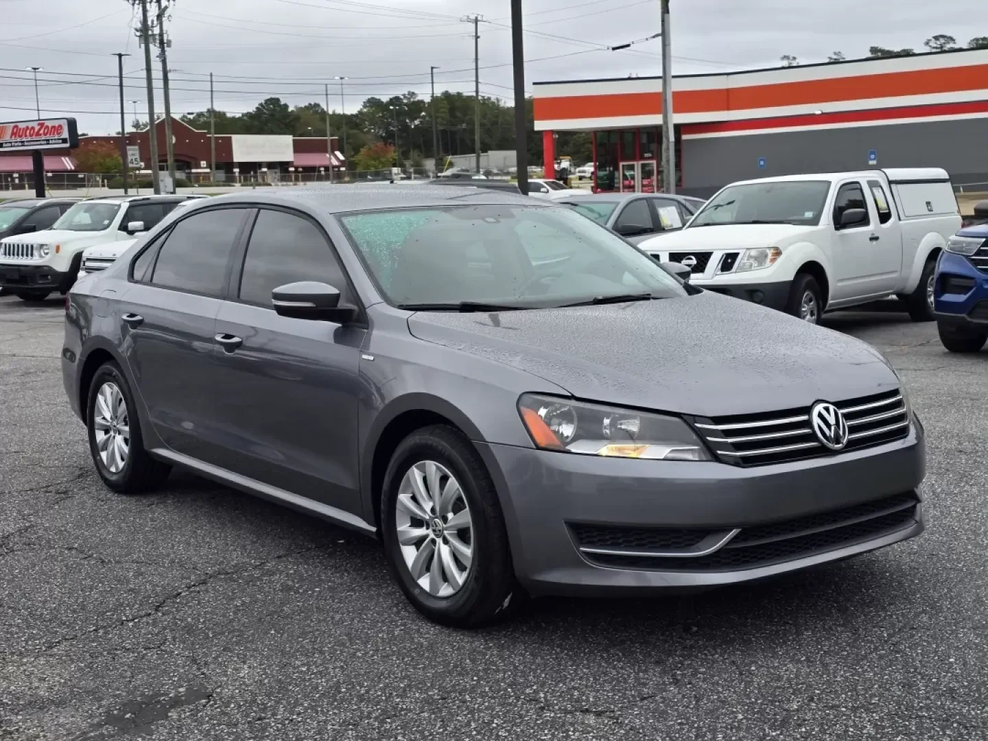 2015 Volkswagen Passat 1.8T S (1VWAT7A35FC) with an Other engine, located at 3959 U.S. 80 W, Phenix City, AL, 36870, (334) 297-4885, 32.469296, -85.135185 - **Discover the Perfect Blend of Comfort and Performance with the 2015 Volkswagen Passat! Ideal for Commuters and Growing Families Alike!**<br /> <br /> Are you searching for a dependable sedan that combines style, comfort, and functionality? Look no further than this 2015 Volkswagen Passat, availabl - Photo#2