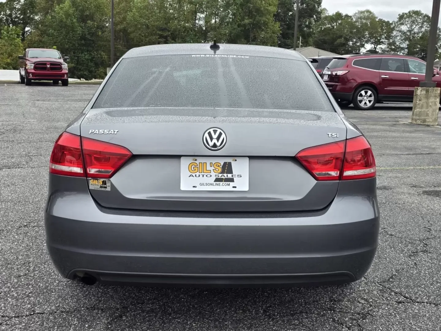 2015 Volkswagen Passat 1.8T S (1VWAT7A35FC) with an Other engine, located at 3959 U.S. 80 W, Phenix City, AL, 36870, (334) 297-4885, 32.469296, -85.135185 - **Discover the Perfect Blend of Comfort and Performance with the 2015 Volkswagen Passat! Ideal for Commuters and Growing Families Alike!**<br /> <br /> Are you searching for a dependable sedan that combines style, comfort, and functionality? Look no further than this 2015 Volkswagen Passat, availabl - Photo#5