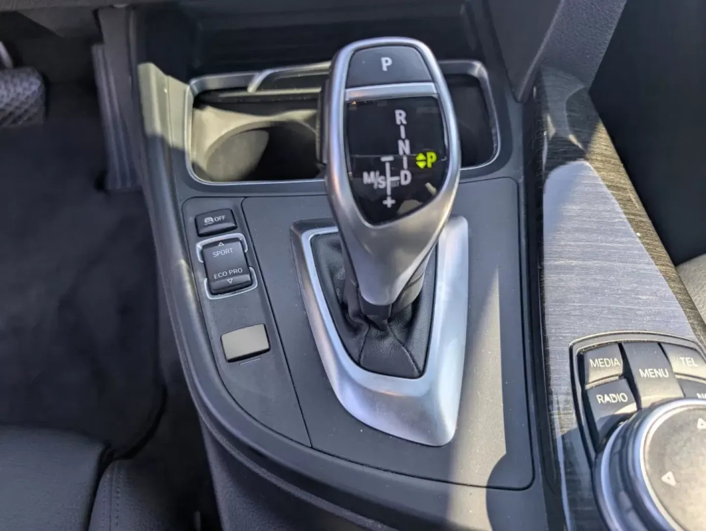 2016 BMW 3 Series 328i (WBA8E9G56GN) with an Other engine, located at 7000 Northlake Connector, Columbus, GA, 31904, (706) 987-8085, 32.524975, -84.978134 - Are you ready to elevate your daily commute or embark on your next weekend adventure? Look no further than this stunning 2016 BMW 3 Series 328i, available now at Gils Auto in Phenix City, AL. This stylish sedan combines luxury and performance, making it the perfect vehicle for budget-conscious buyer - Photo#12