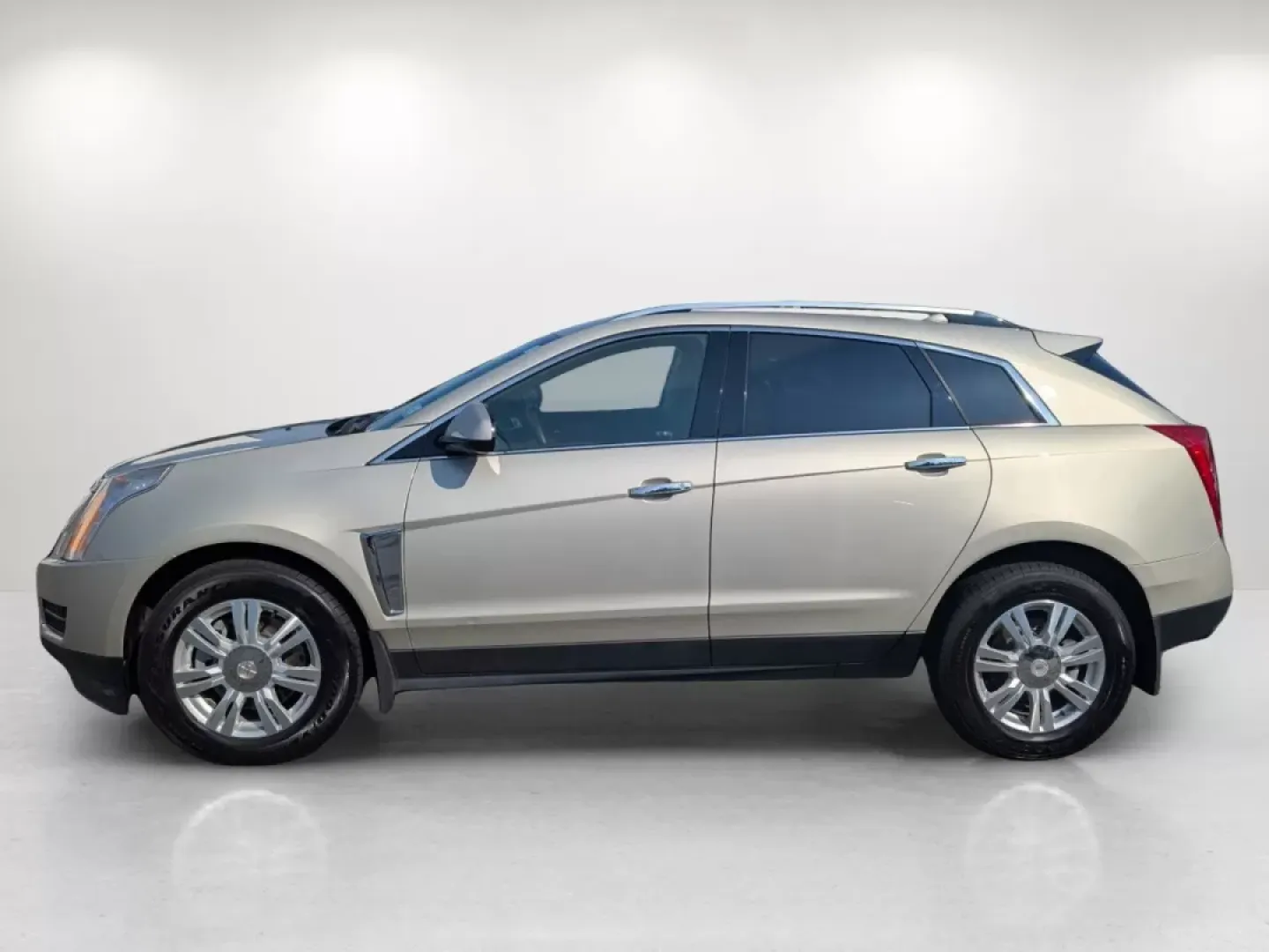 2016 /Shale with Brownstone accents Cadillac SRX Luxury Collection (3GYFNBE31GS) with an Other engine, located at 521 Old Farm Lane Rd, Prattville, AL, 36066, (334) 325-1505, 32.482460, -86.416367 - Are you ready to elevate your driving experience? Look no further than this stunning 2016 Cadillac SRX Luxury Collection, now available at Gils Auto in Phenix City, AL. This stylish SUV perfectly blends comfort, technology, and performance, making it ideal for both family outings and daily commutes. - Photo#7