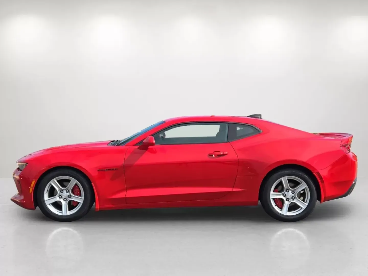 2016 /Jet Black Chevrolet Camaro 1LT (1G1FB1RX0G0) with an Other engine, located at 521 Old Farm Lane Rd, Prattville, AL, 36066, (334) 325-1505, 32.482460, -86.416367 - **Unleash Your Inner Adventurer with This 2016 Chevrolet Camaro at Gils Auto - Prattville!**<br /> <br /> Are you ready to elevate your driving experience? Whether you're navigating the daily grind of your commute, seeking a thrilling weekend escape, or simply wanting to turn heads on the streets of - Photo#9