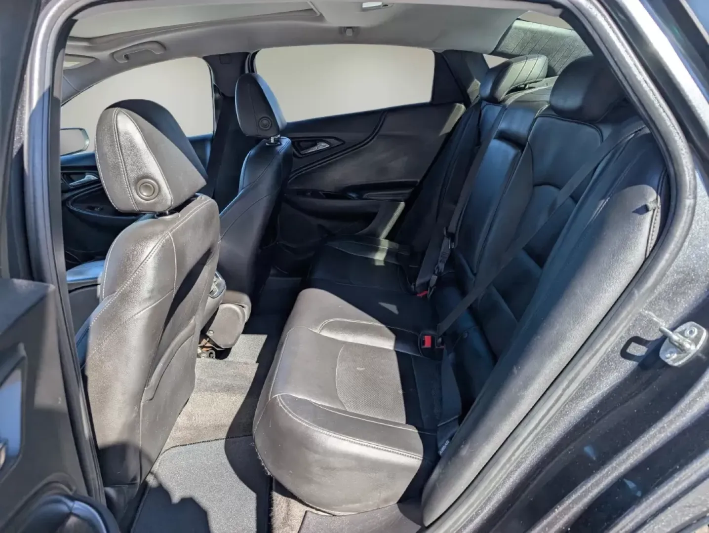 2016 /Jet Black Chevrolet Malibu Premier (1G1ZH5SX2GF) with an Other engine, located at 5115 14th Ave., Columbus, GA, 31904, (706) 323-0345, 32.511494, -84.971046 - Discover the perfect sedan that combines style, safety, and cutting-edge technology, making it the ideal choice for your daily commute or weekend adventures. Introducing the 2016 Chevrolet Malibu Premier, available now at Gils Auto in Phenix City, AL. This vehicle isn't just about getting from point - Photo#8