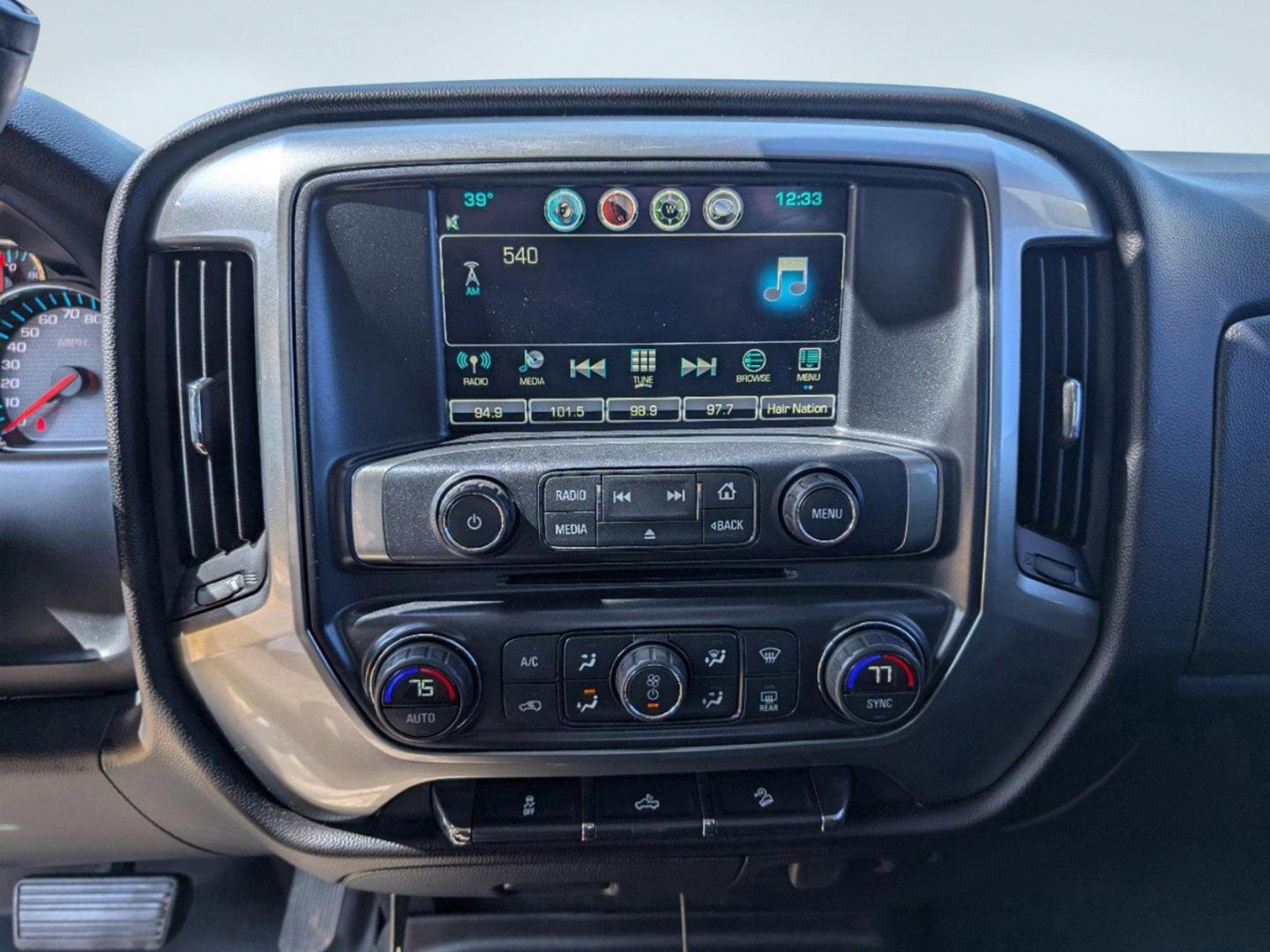 2016 /Jet Black Chevrolet Silverado 1500 LT (3GCUKREC2GG) with an Gas V8 5.3L/325 engine, 6-Speed Automatic transmission, located at 3959 U.S. 80 W, Phenix City, AL, 36870, (334) 297-4885, 32.469296, -85.135185 - 2016 Chevrolet Silverado 1500 LT - Photo#14