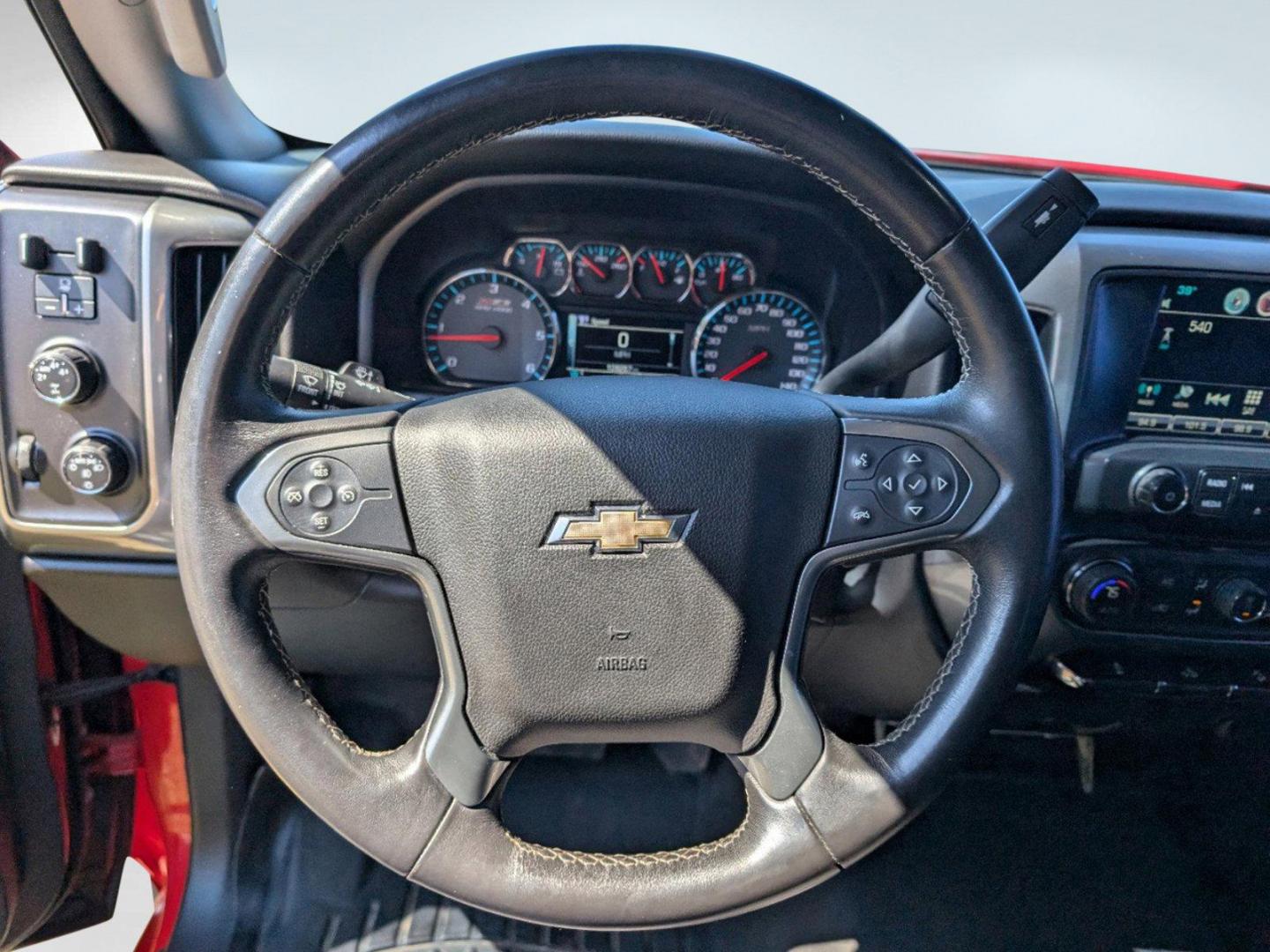 2016 /Jet Black Chevrolet Silverado 1500 LT (3GCUKREC2GG) with an Gas V8 5.3L/325 engine, 6-Speed Automatic transmission, located at 3959 U.S. 80 W, Phenix City, AL, 36870, (334) 297-4885, 32.469296, -85.135185 - 2016 Chevrolet Silverado 1500 LT - Photo#15