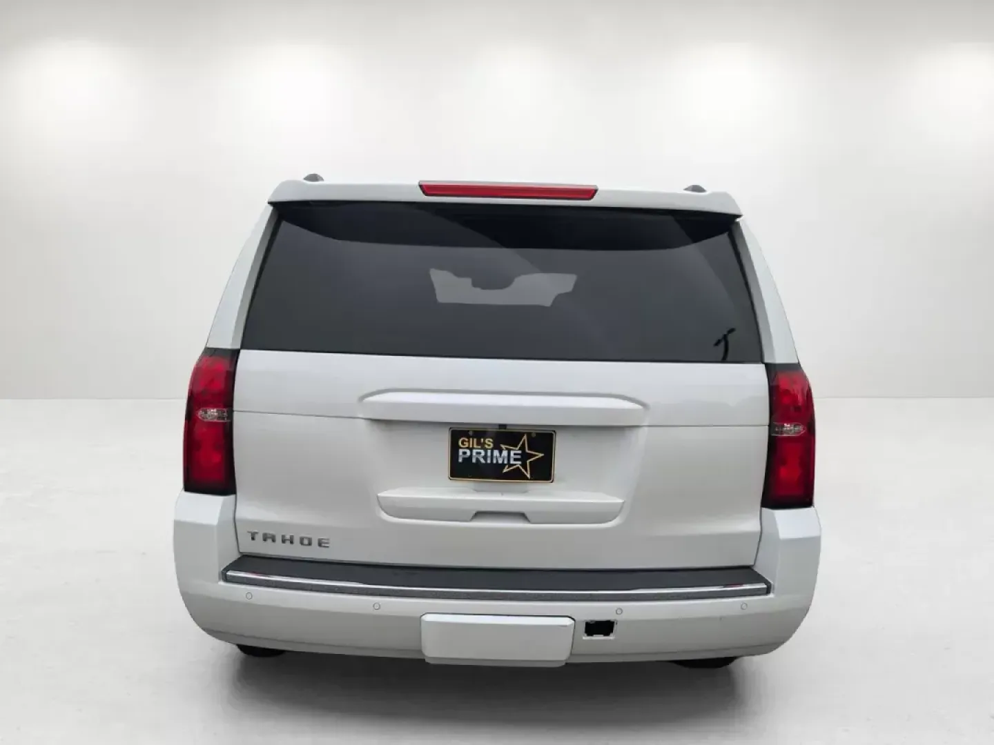 2016 /Jet Black Chevrolet Tahoe LTZ (1GNSCCKC7GR) with an Other engine, located at 1430 Gateway Drive, Opelika, AL, 36801, (334) 239-0944, 32.637871, -85.409790 - ### Discover the 2016 Chevrolet Tahoe LTZ Your Perfect Family Adventure SUV!<br /> <br /> Are you ready to elevate your family adventures or conquer your daily commute with style and comfort? Look no further than this stunning 2016 Chevrolet Tahoe LTZ, available now at Gils Auto in Opelika, AL. Whe - Photo#5