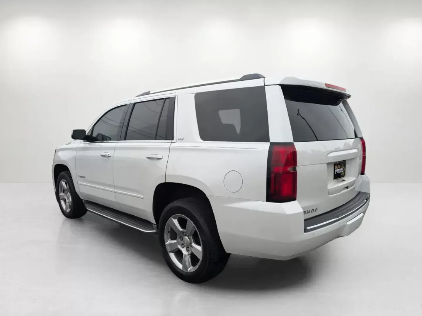 2016 /Jet Black Chevrolet Tahoe LTZ (1GNSCCKC7GR) with an Other engine, located at 1430 Gateway Drive, Opelika, AL, 36801, (334) 239-0944, 32.637871, -85.409790 - ### Discover the 2016 Chevrolet Tahoe LTZ Your Perfect Family Adventure SUV!<br /> <br /> Are you ready to elevate your family adventures or conquer your daily commute with style and comfort? Look no further than this stunning 2016 Chevrolet Tahoe LTZ, available now at Gils Auto in Opelika, AL. Whe - Photo#6