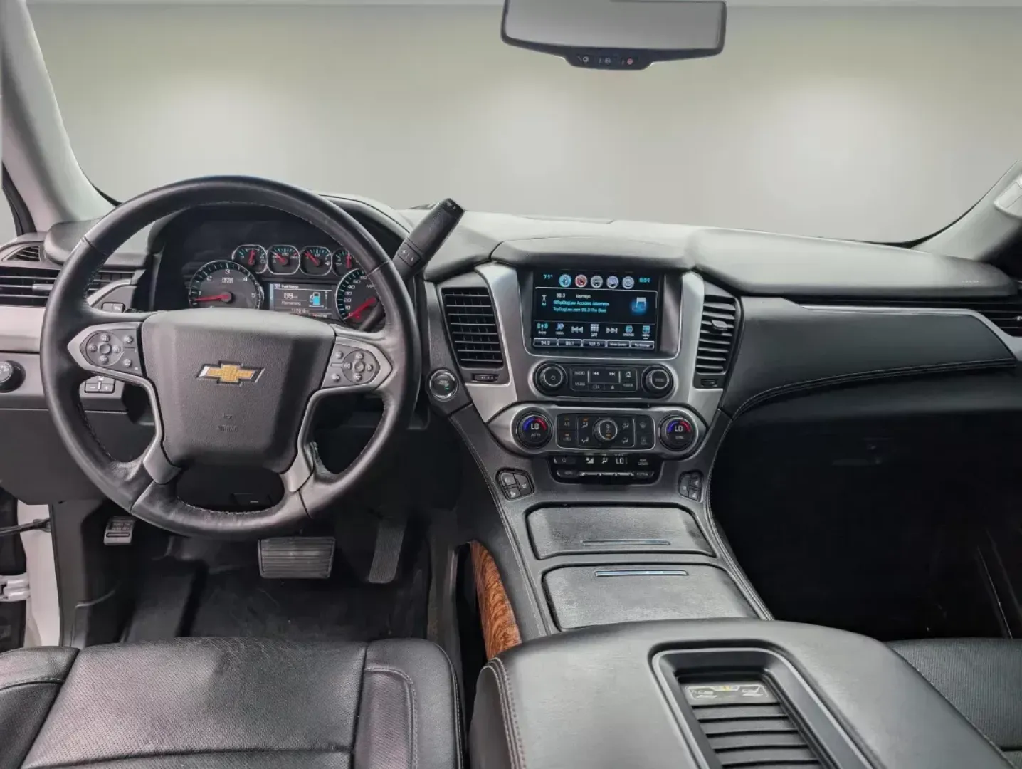 2016 /Jet Black Chevrolet Tahoe LTZ (1GNSCCKC7GR) with an Other engine, located at 1430 Gateway Drive, Opelika, AL, 36801, (334) 239-0944, 32.637871, -85.409790 - ### Discover the 2016 Chevrolet Tahoe LTZ Your Perfect Family Adventure SUV!<br /> <br /> Are you ready to elevate your family adventures or conquer your daily commute with style and comfort? Look no further than this stunning 2016 Chevrolet Tahoe LTZ, available now at Gils Auto in Opelika, AL. Whe - Photo#12