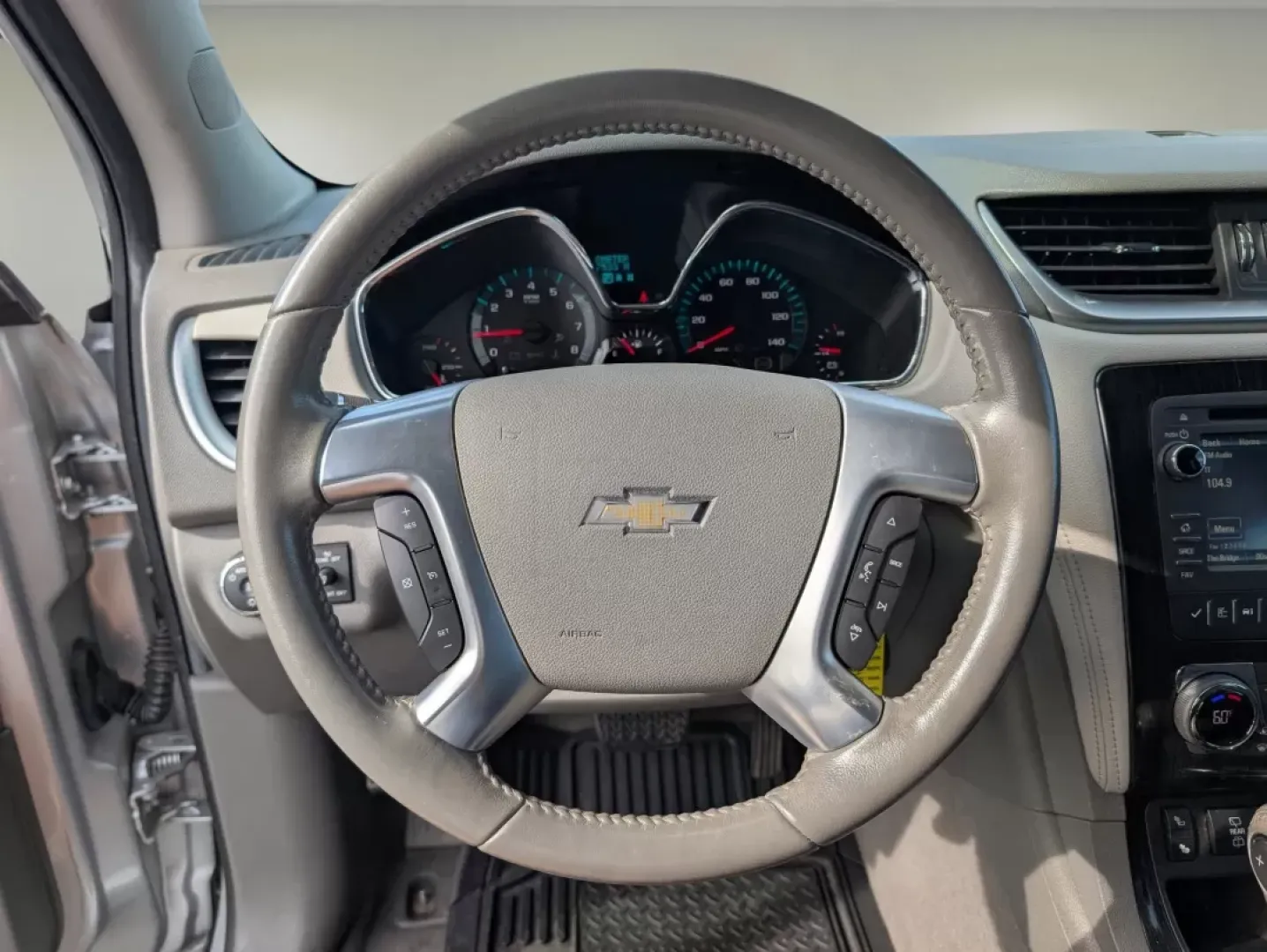 2016 /Dark Titanium/Light Titanium Chevrolet Traverse LT (1GNKRHKD9GJ) with an Other engine, located at 5115 14th Ave., Columbus, GA, 31904, (706) 323-0345, 32.511494, -84.971046 - Are you in search of an SUV that blends comfort, space, and reliability? Look no further! At Gils Auto in Phenix City, AL, we proudly present the 2016 Chevrolet Traverse LT, a versatile vehicle perfect for growing families, road trips, or anyone looking for a dependable ride. This SUV is designed to - Photo#14