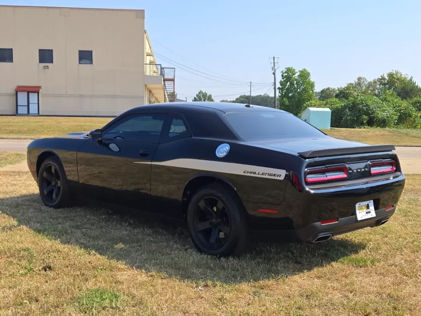 2016 /Black Dodge Challenger SXT (2C3CDZAG6GH) with an Other engine, located at 521 Old Farm Lane Rd, Prattville, AL, 36066, (334) 325-1505, 32.482460, -86.416367 - Unleash your adventurous spirit with the 2016 Dodge Challenger SXT, a thrilling coupe that perfectly blends style, performance, and comfort-ideal for anyone who craves the open road. Whether you're commuting to work, taking the family on weekend excursions, or simply enjoying the pleasure of driving - Photo#7