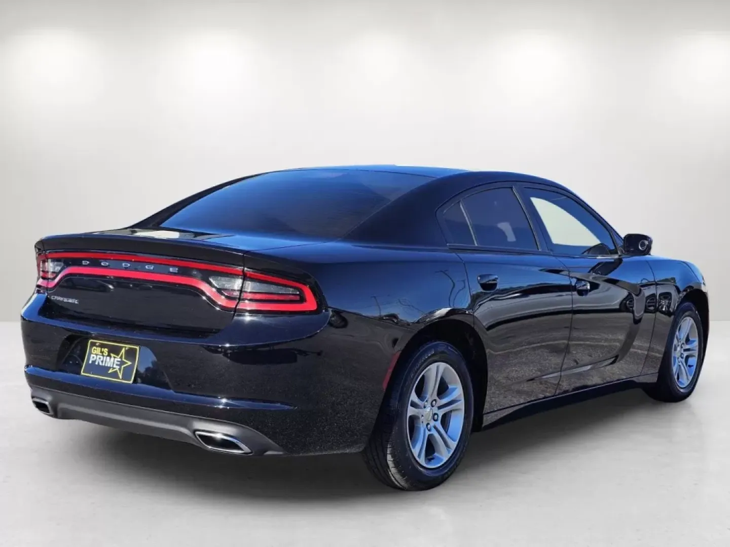 2016 /Black Dodge Charger SE (2C3CDXBG3GH) with an Other engine, located at 804 22nd Ave, Phenix City, AL, 36870, (334) 297-1860, 32.484749, -85.024475 - Experience the thrill of the open road with the 2016 Dodge Charger SE, a perfect blend of style and performance ideal for both daily commuters and weekend adventurers. This sporty coupe isn't just a car; it's a lifestyle choice designed for those who crave excitement, whether you're navigating city - Photo#4