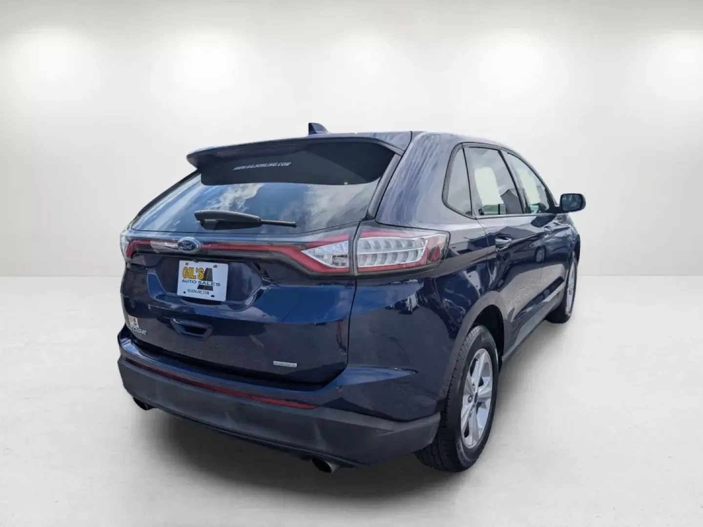 2016 Ford Edge SE (2FMPK3G92GB) with an Other engine, located at 3959 U.S. 80 W, Phenix City, AL, 36870, (334) 297-4885, 32.469296, -85.135185 - **Adventure Awaits with the 2016 Ford Edge SE Your Next Family SUV!**<br /> <br /> Are you ready to elevate your family adventures or daily commutes? Look no further than the 2016 Ford Edge SE, a versatile SUV designed for families on the go, budget-conscious buyers, or anyone seeking a reliable ve - Photo#5