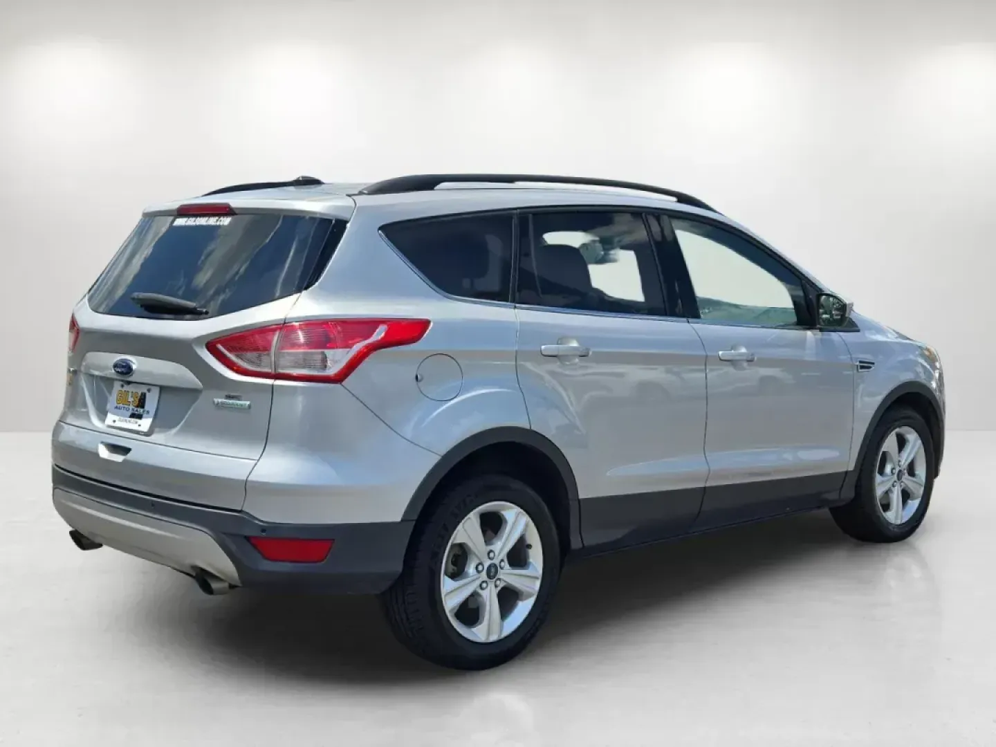 2016 Ford Escape SE (1FMCU0GX3GU) with an Other engine, located at 5115 14th Ave., Columbus, GA, 31904, (706) 323-0345, 32.511494, -84.971046 - Explore a world of adventure and daily convenience with the 2016 Ford Escape SE, proudly offered by Gils Auto - Phenix City #2, your premier Buy Here Pay Here dealership located at 804 22nd Ave, Phenix City, AL 36870. This versatile SUV is perfect for growing families, budget-conscious buyers, or co - Photo#4